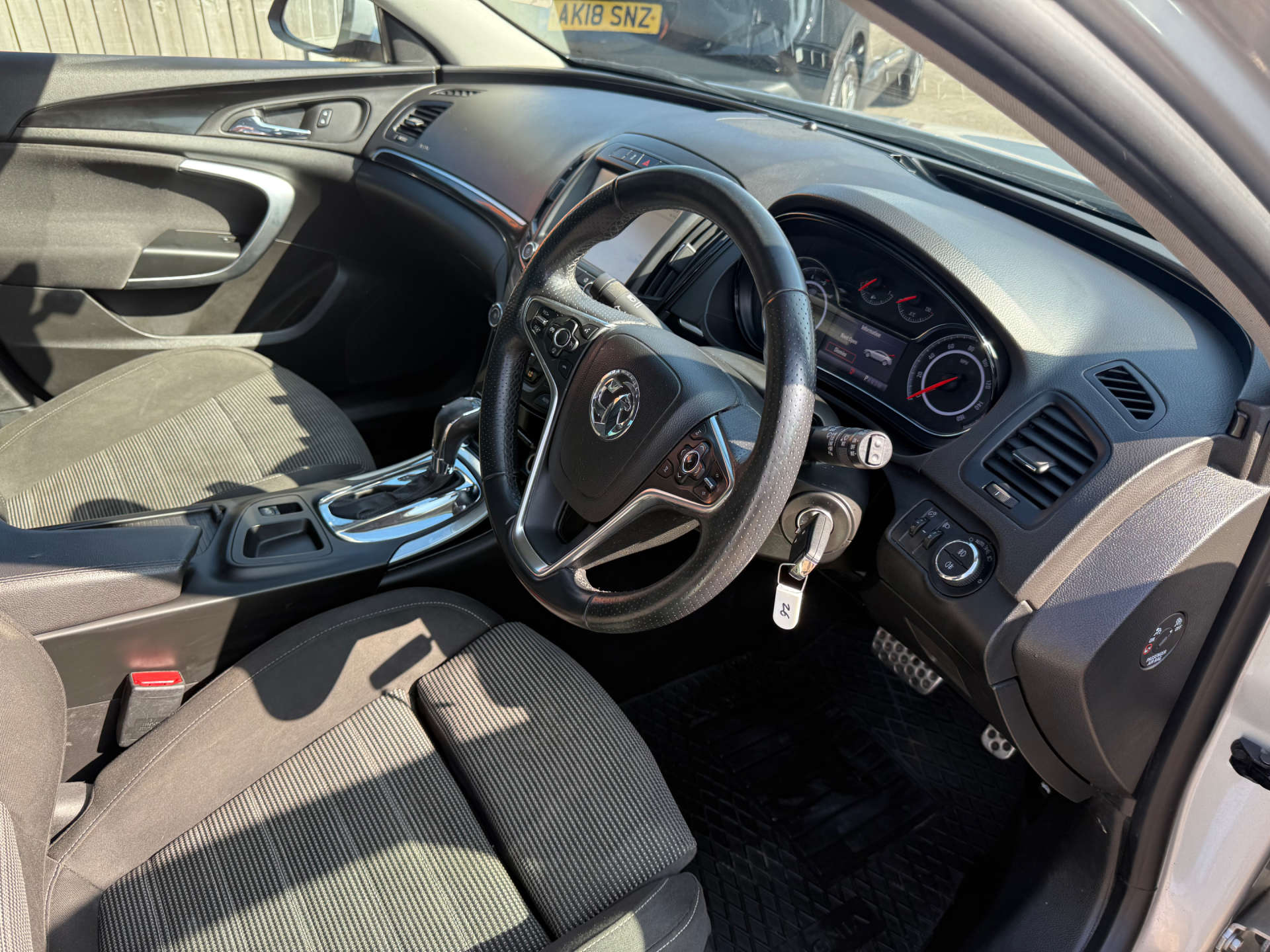 Vauxhall INSIGNIA 2.0 Insignia SRI Nav CDTI Auto 5dr #28