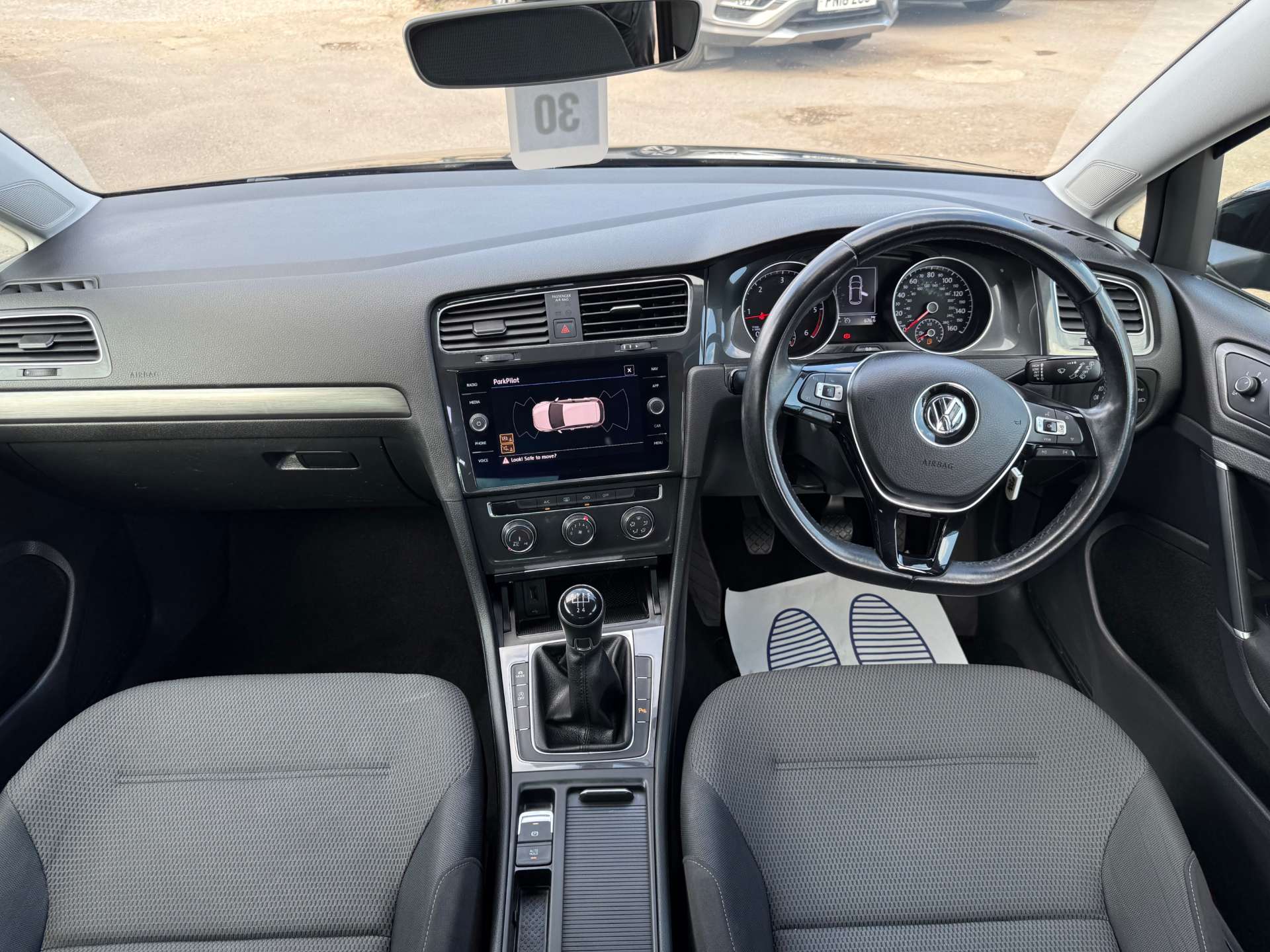VOLKSWAGEN GOLF 1.6 Golf Match TDI 5dr #24