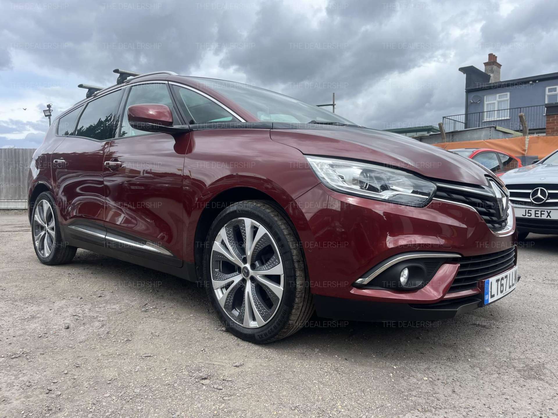 RENAULT Grand Scenic 1.2 TCe Dynamique S Nav MPV 5dr Petrol Manual Euro 6 (s/s) (130 ps)