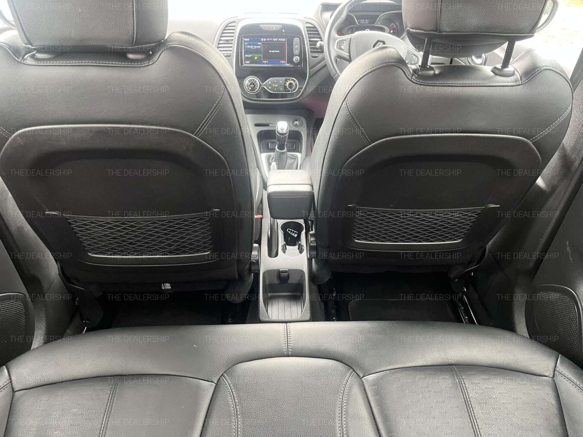 RENAULT Captur 0.9 TCe ENERGY Signature X Nav SUV 5dr Petrol Manual Euro 6 (s/s) (90 ps) #12