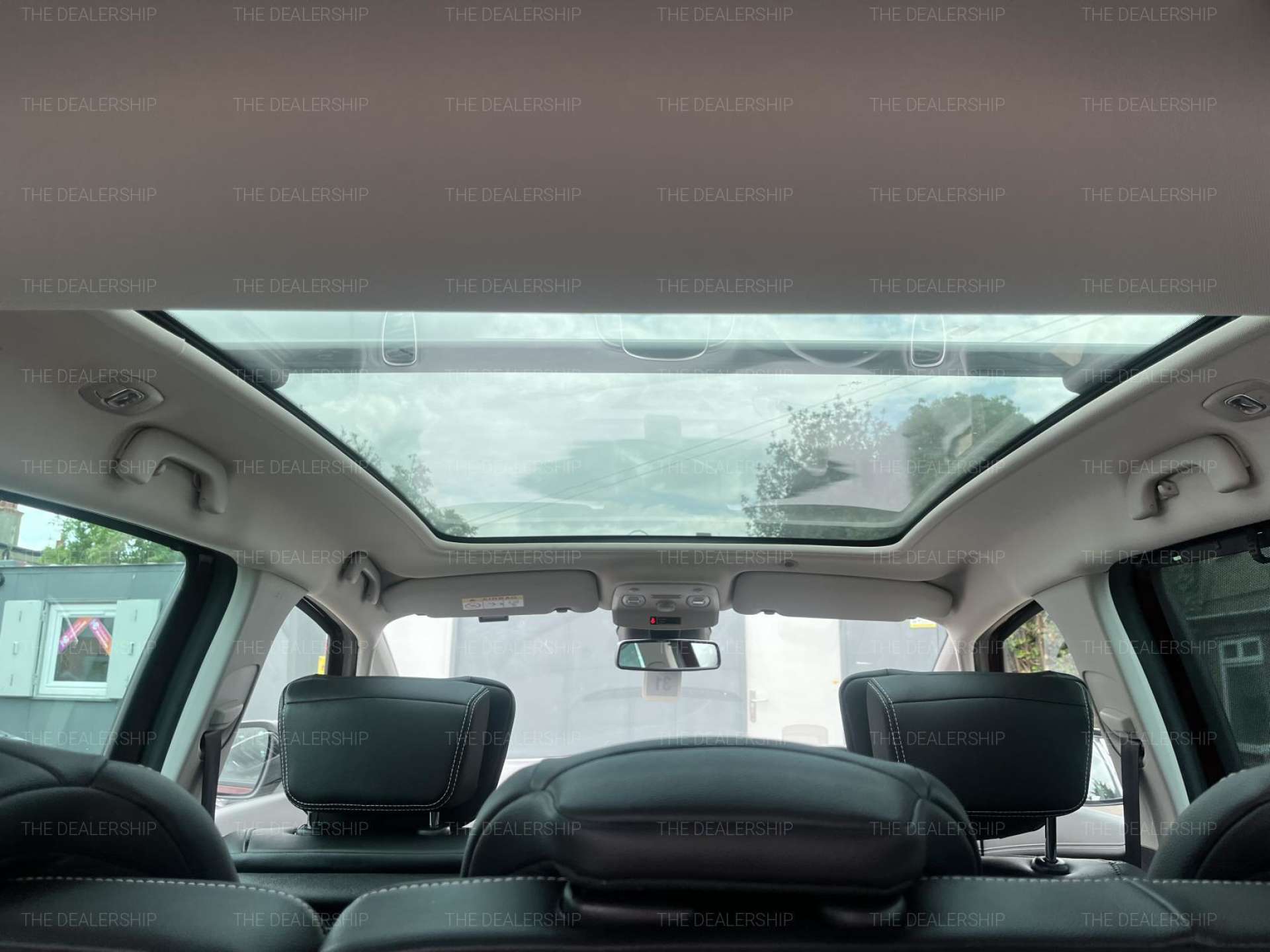 RENAULT Grand Scenic 1.2 TCe Dynamique S Nav MPV 5dr Petrol Manual Euro 6 (s/s) (130 ps) #13