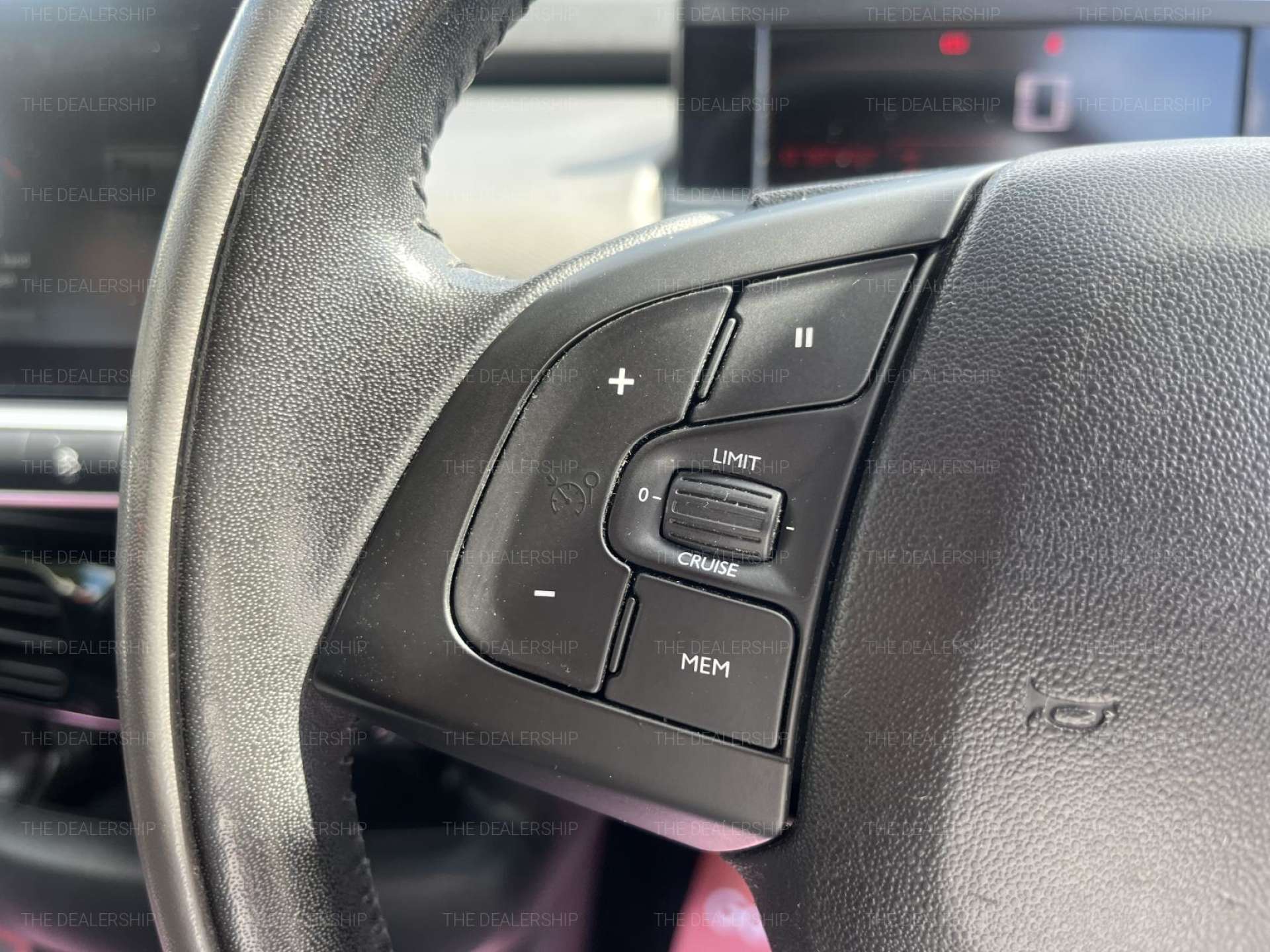 Citroen C4 CACTUS 1.2 C4 Cactus Flair PureTech 5dr #27