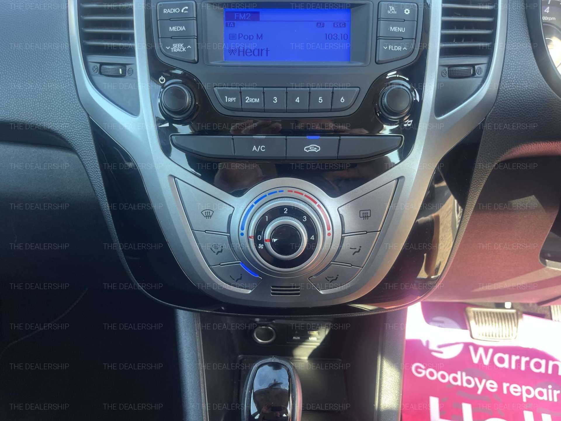 Hyundai IX20 1.6 ix20 SE Auto 5dr #13