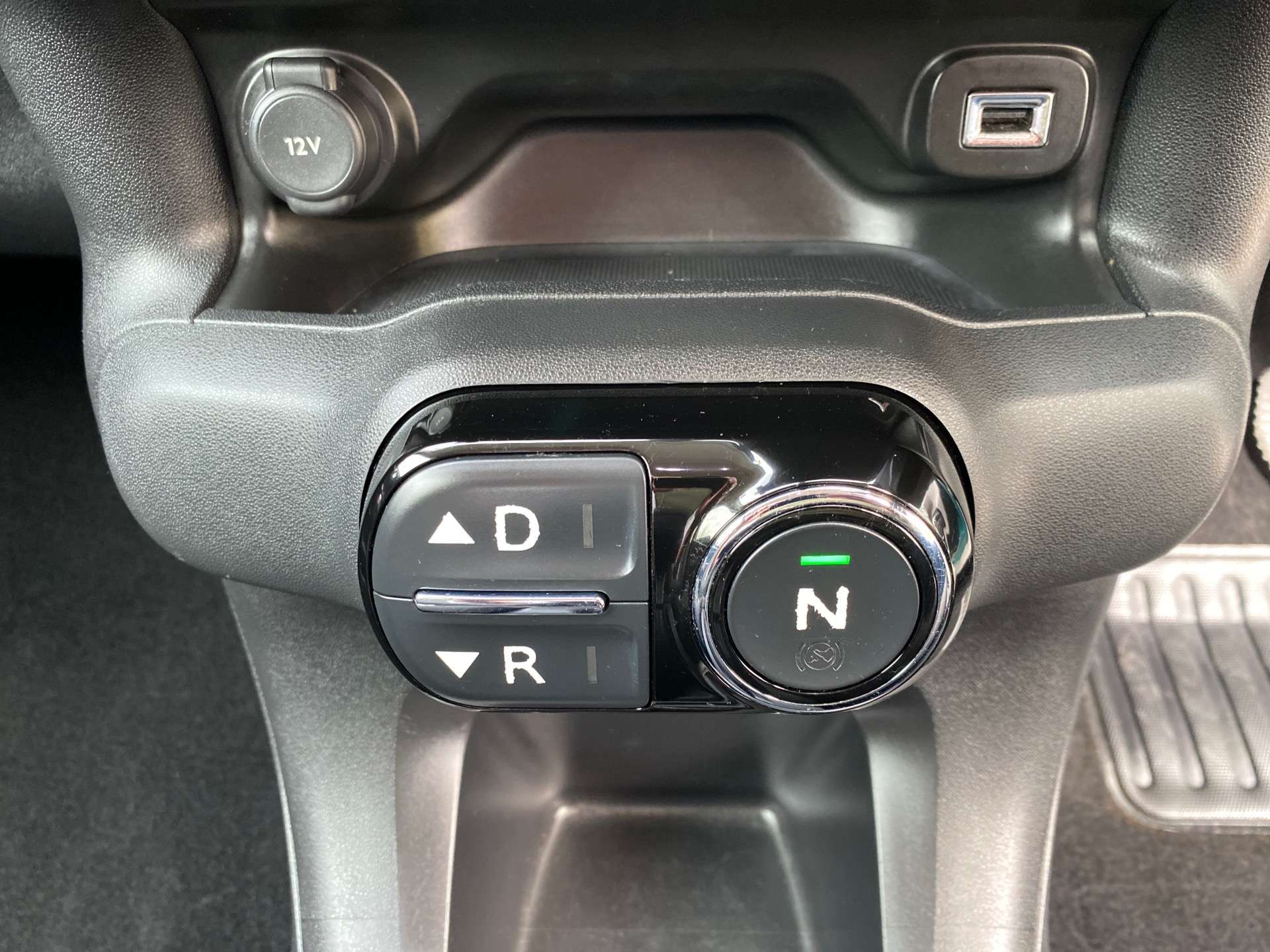 CITROEN C4 CACTUS 1.2 C4 Cactus Flair PureTech S/S Semi-Auto 5dr #28