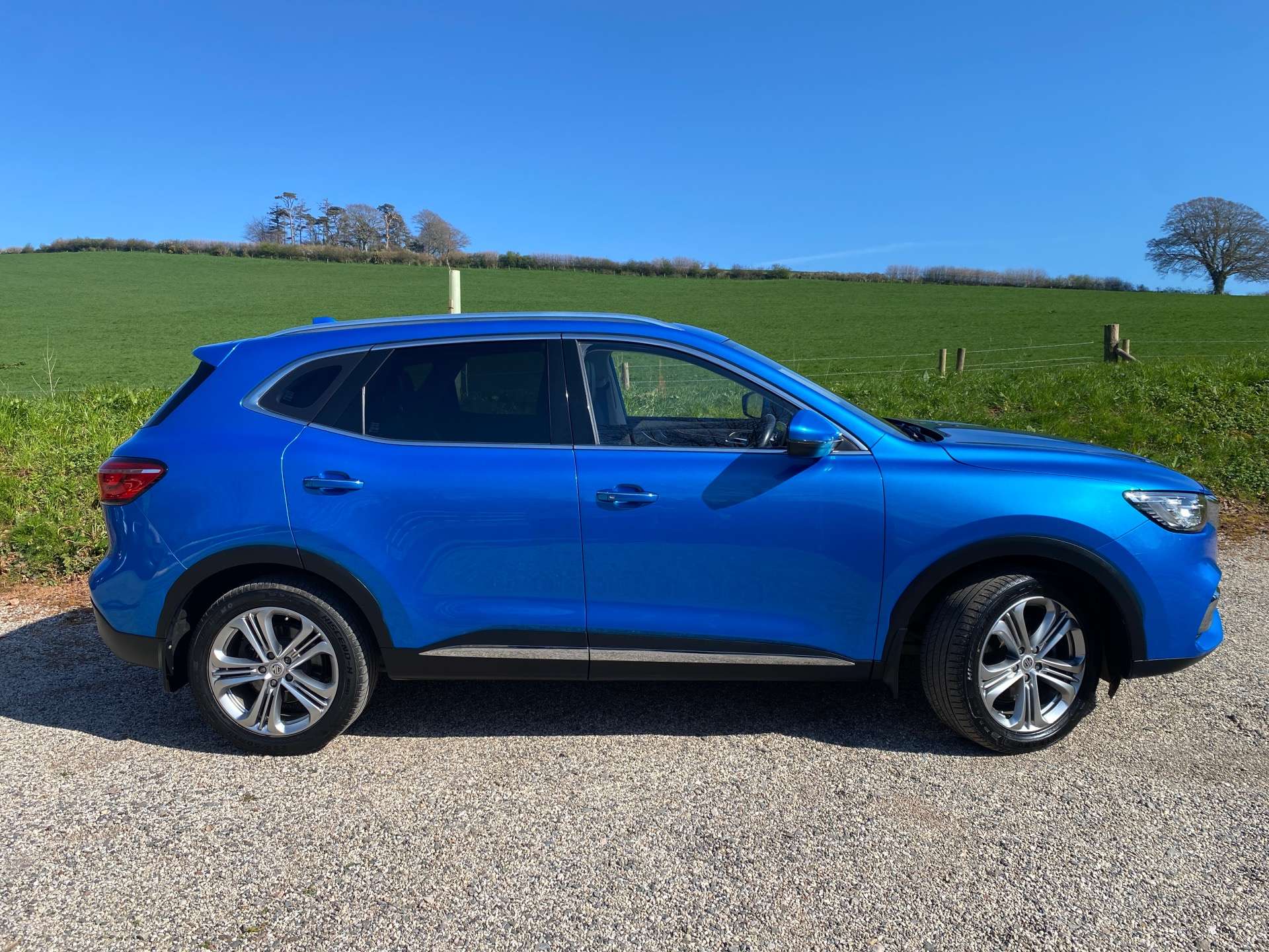 MG HS 1.5 HS Exclusive Semi-Auto 5dr #1