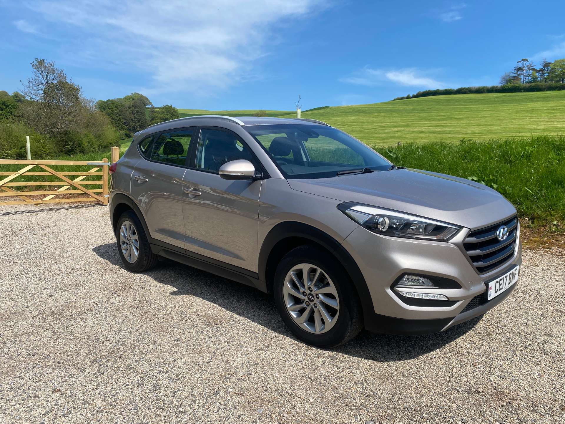 HYUNDAI TUCSON 2.0 Tucson SE Nav CRDi Auto 4WD 5dr #0