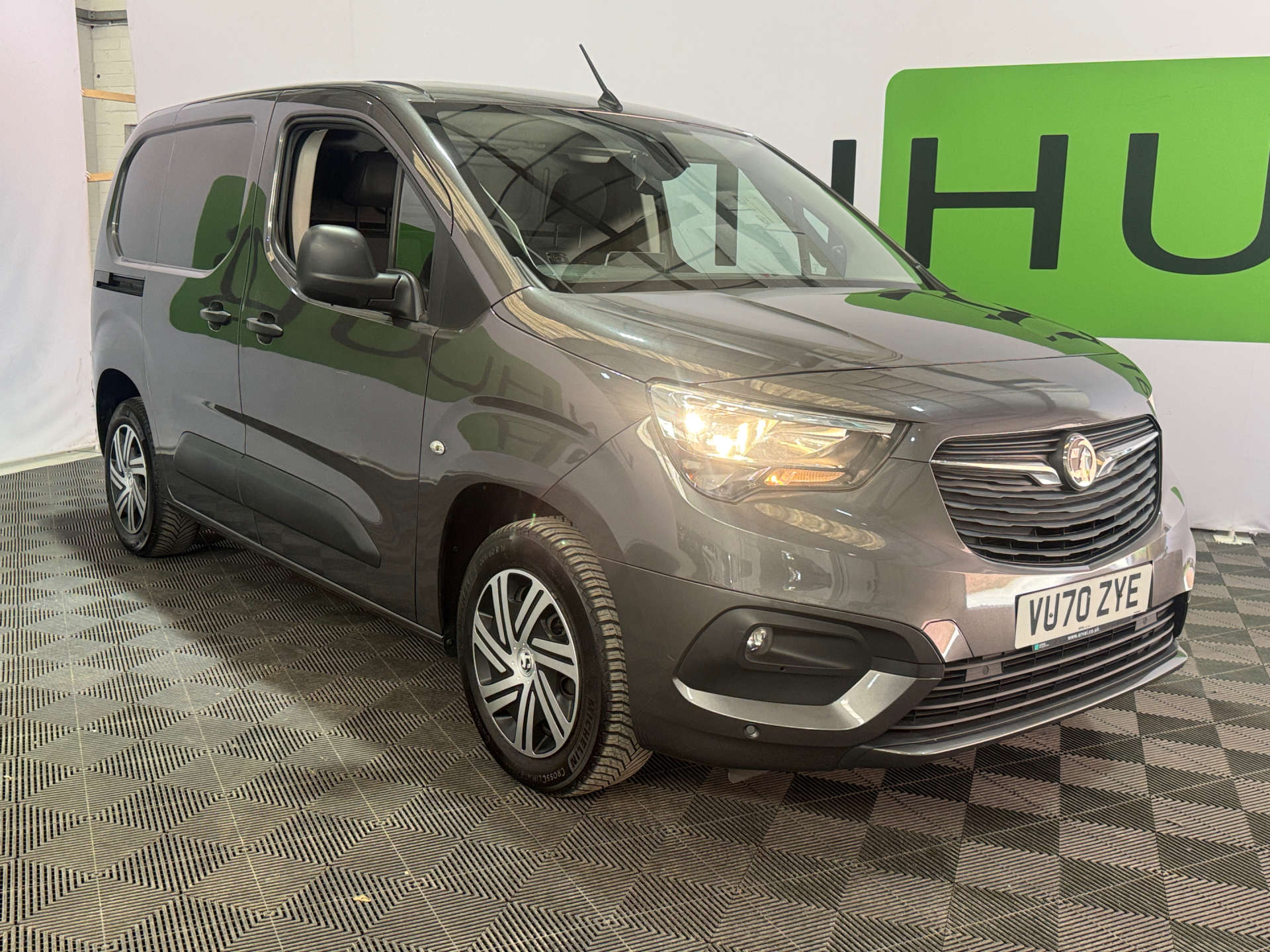 2020 Vauxhall Combo 1.5CDTi Sportive 2000 (100PS)(EU6dT)