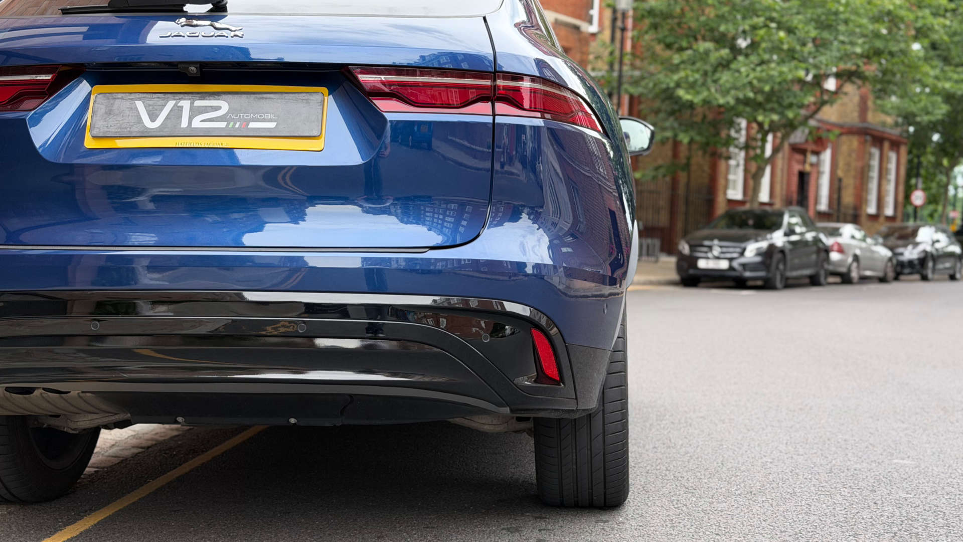 Jaguar F-PACE HSE D MHEV AWD — photo 7
