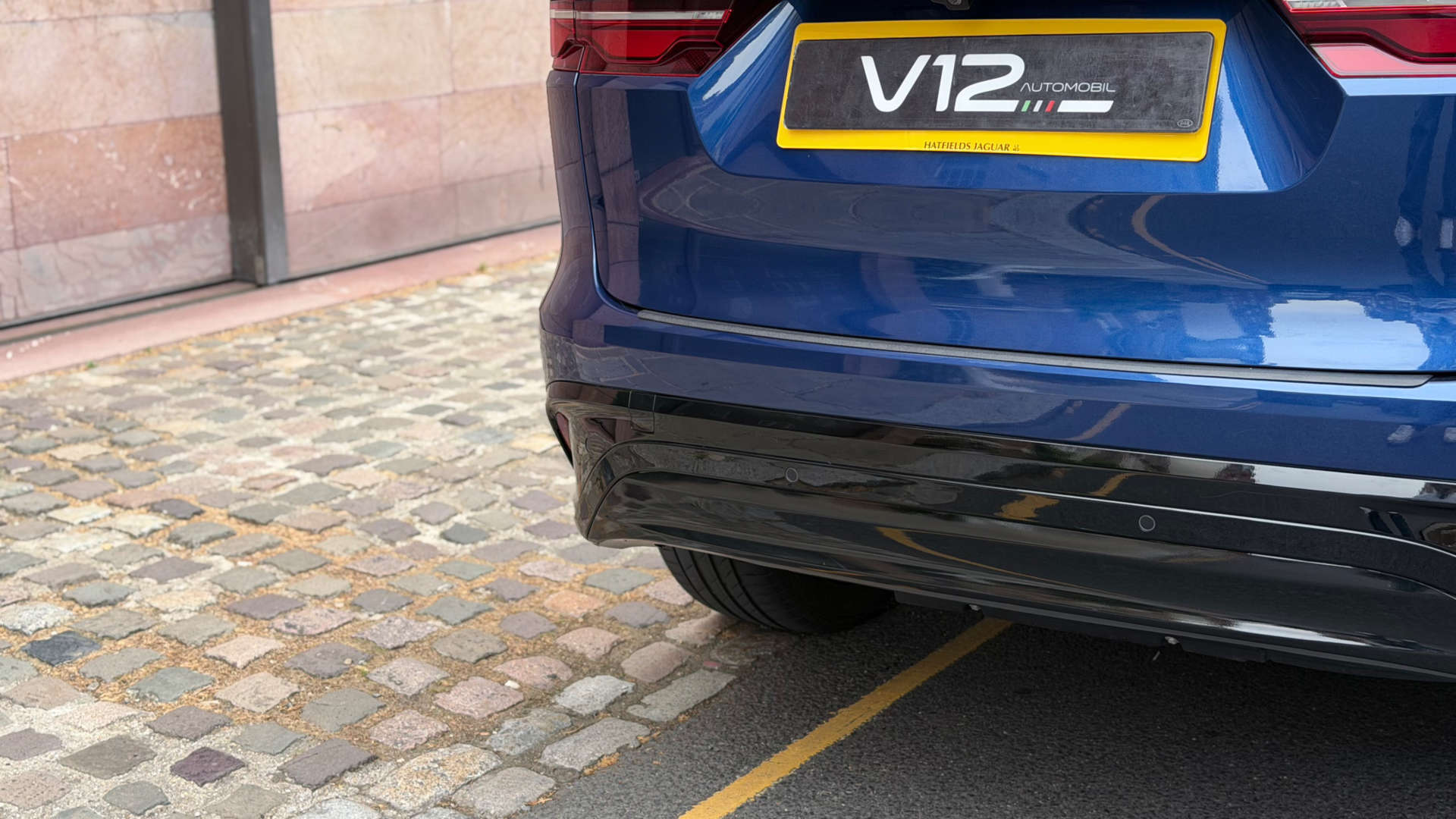 Jaguar F-PACE HSE D MHEV AWD — photo 8