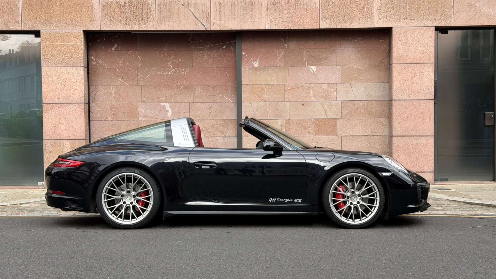 PORSCHE 911 Targa 4s — photo 6