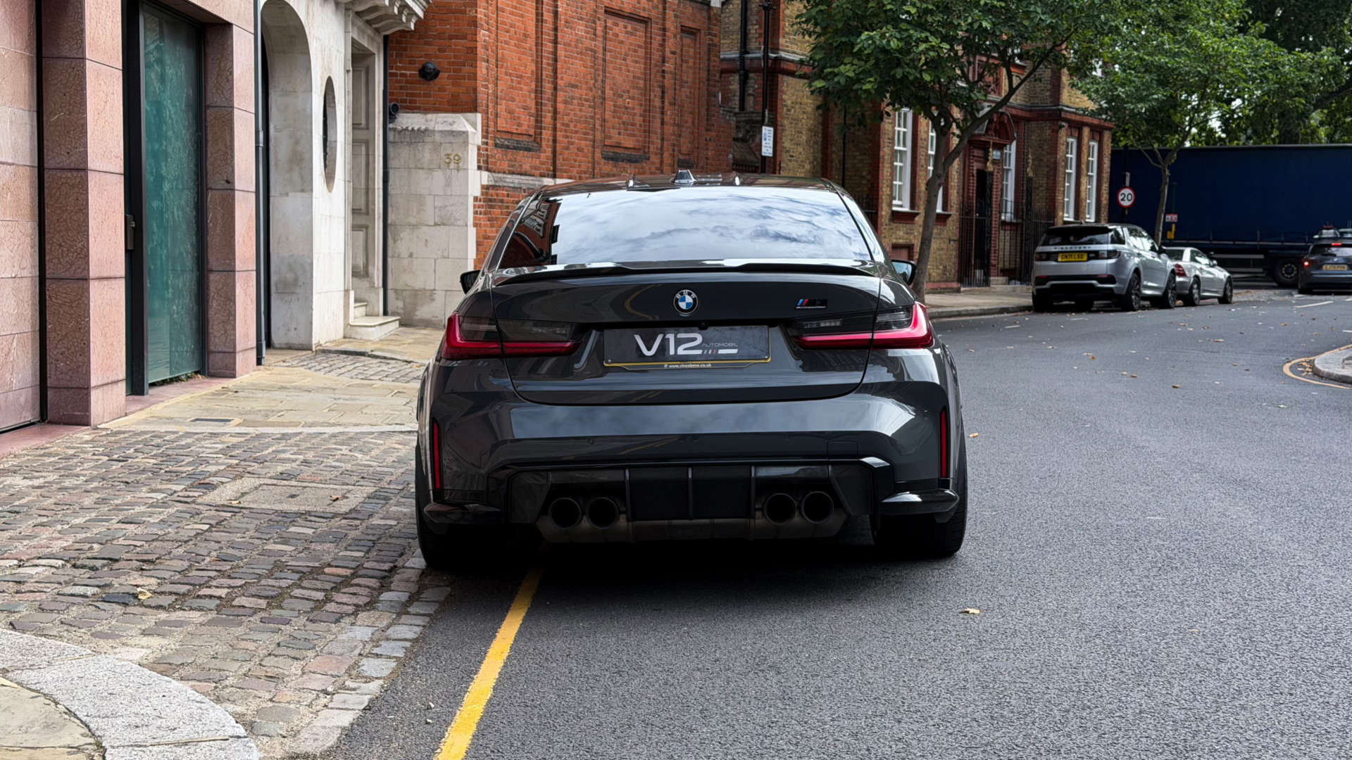 BMW M3 Competition Edition M xDrive — photo 4