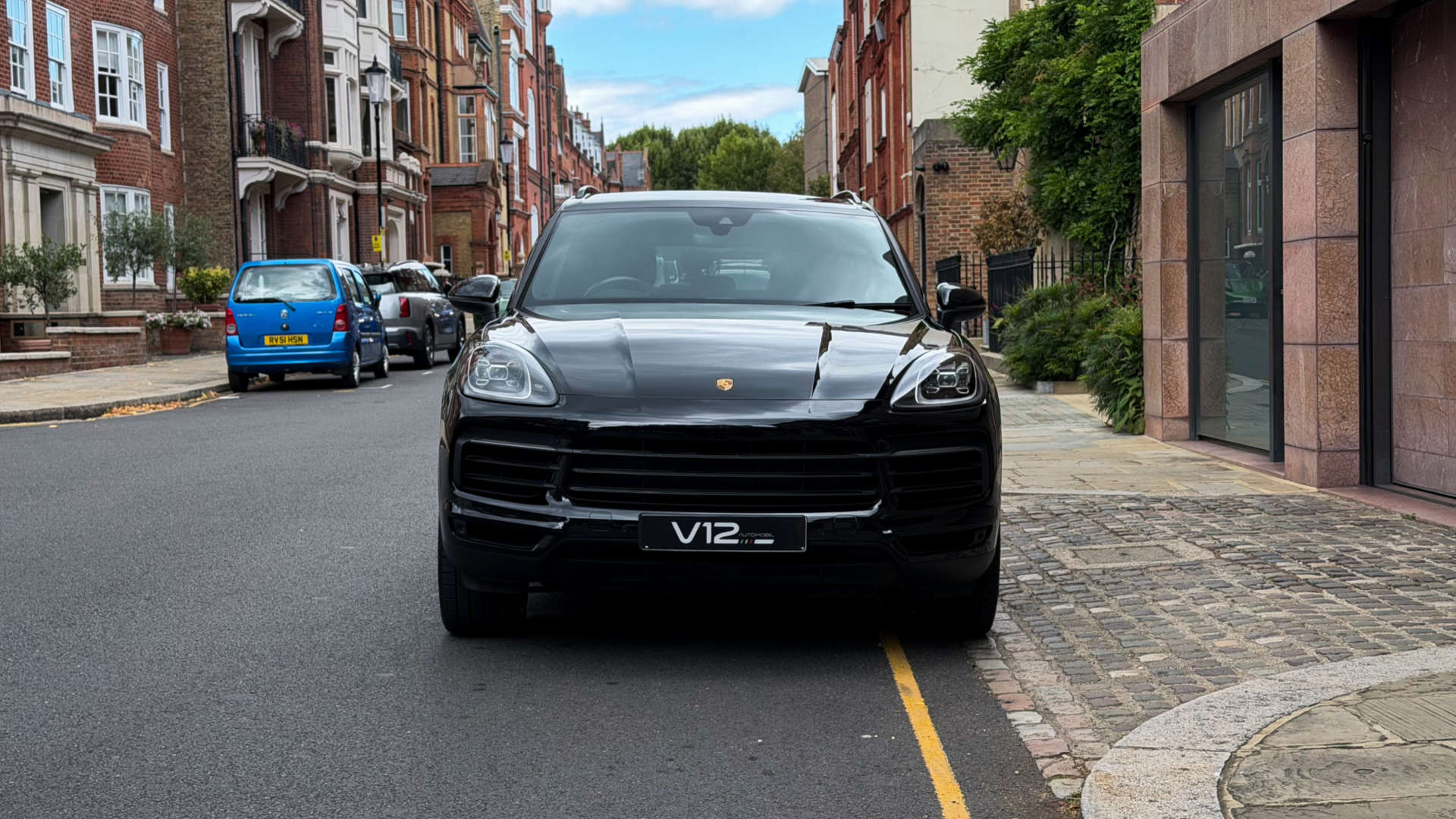 PORSCHE CAYENNE — photo 15