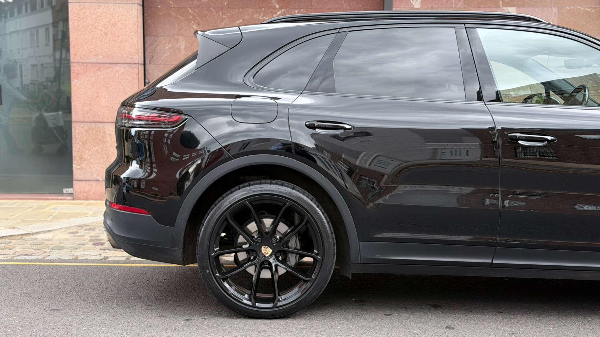 PORSCHE Cayenne V6 S — photo 8