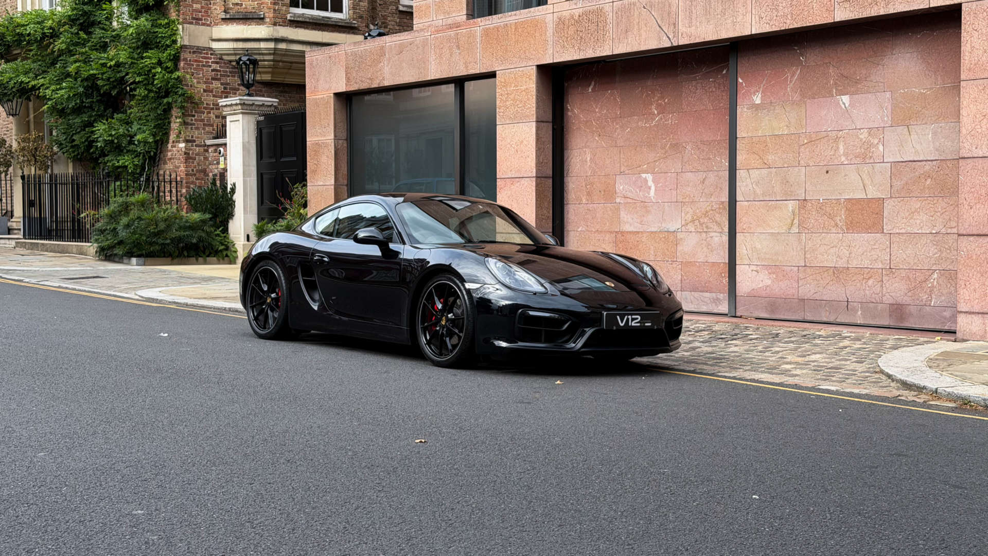PORSCHE CAYMAN — photo 13