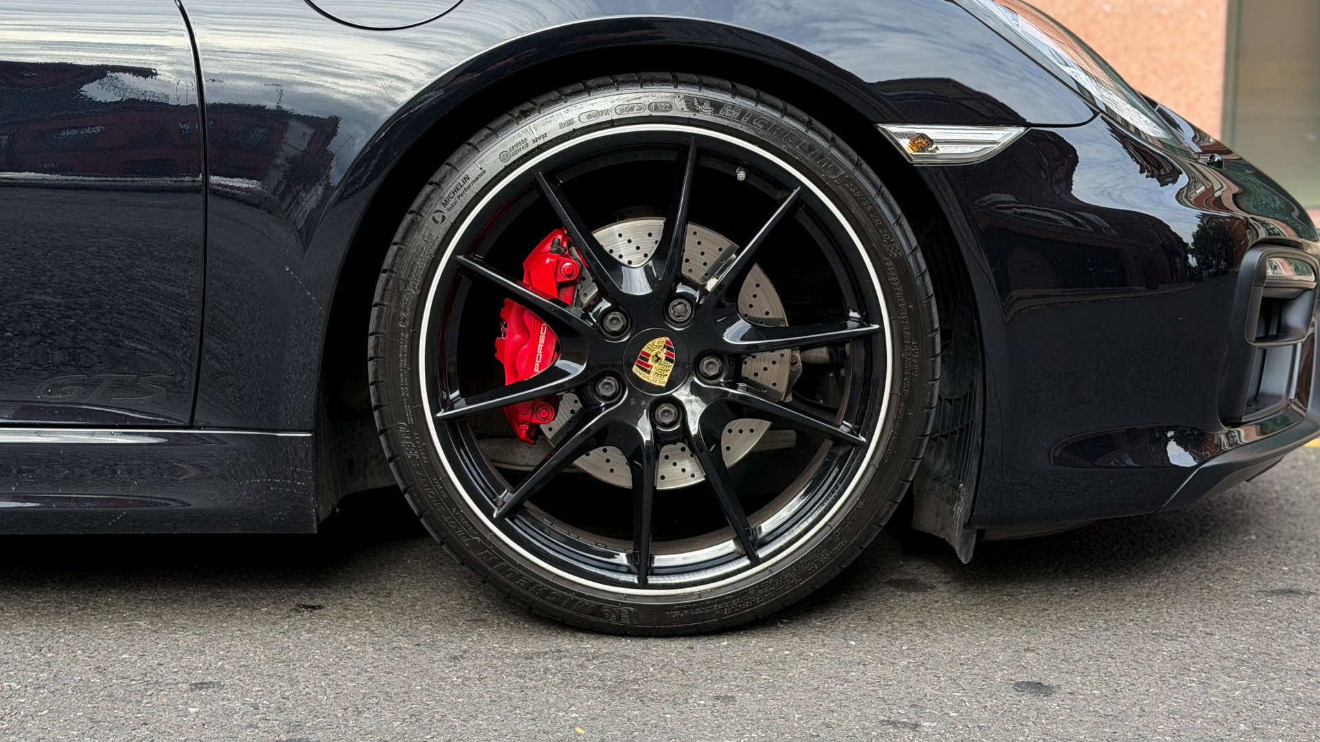 PORSCHE Cayman GTS — photo 10