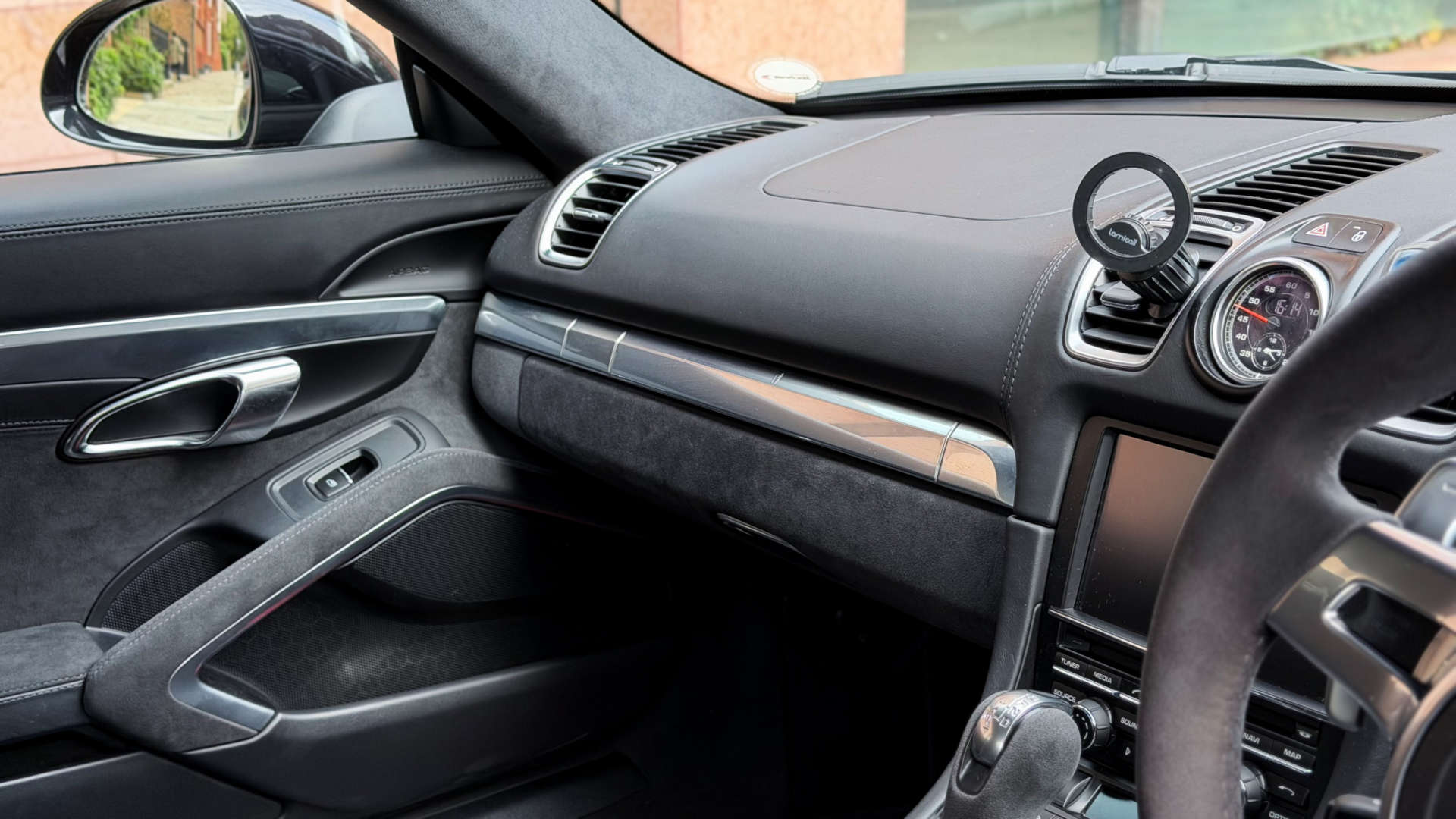 PORSCHE CAYMAN — photo 26