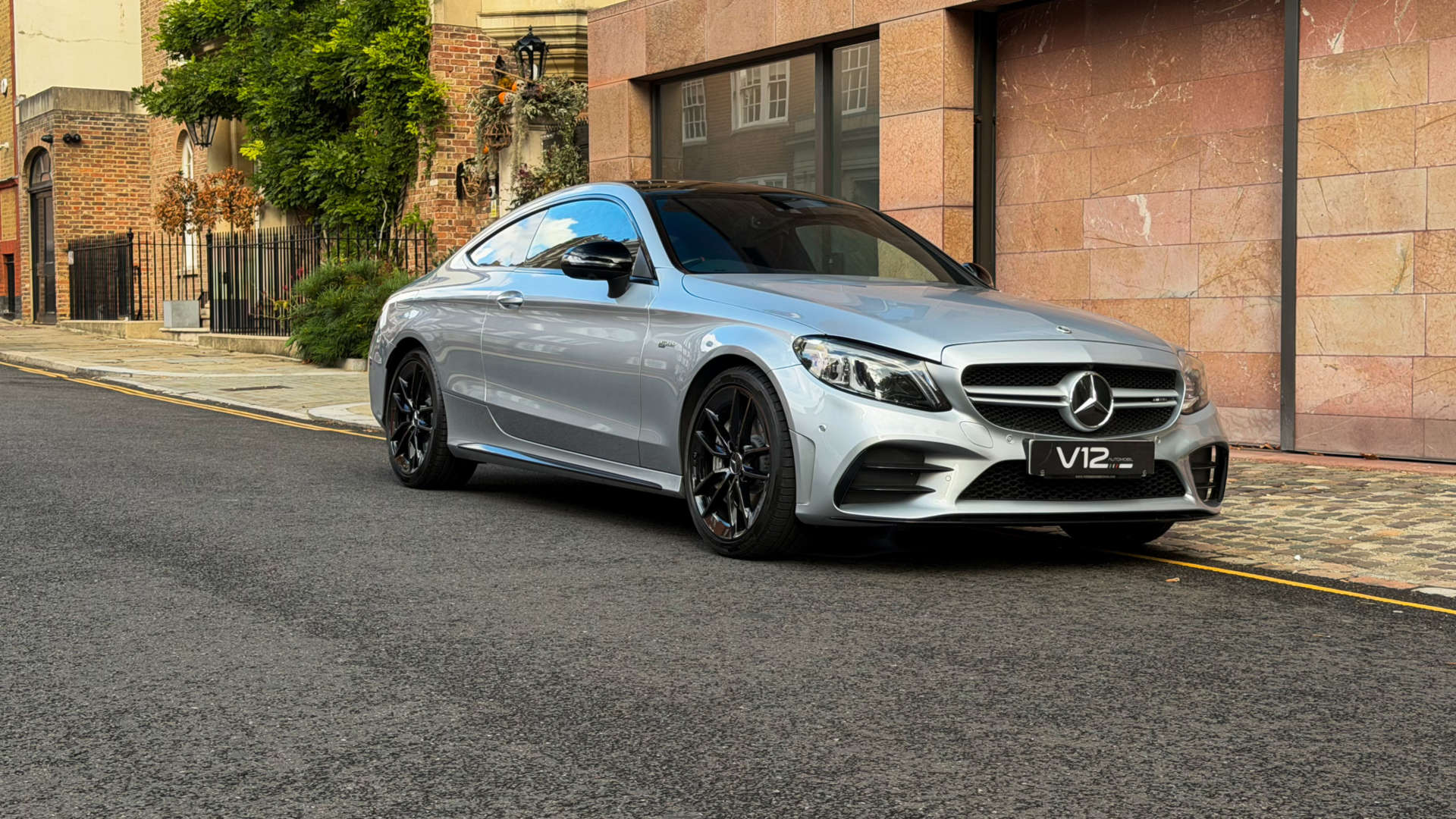 Mercedes-Benz C-CLASS AMG C 43 Night Edition Premium+ 4Matic — photo 4