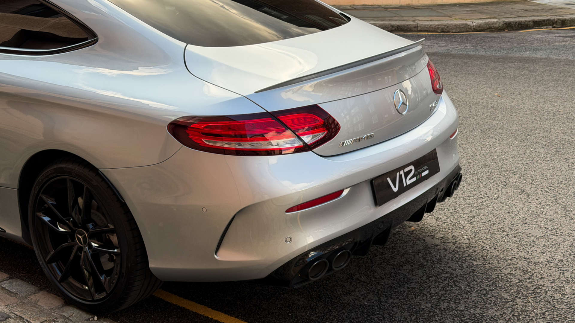 Mercedes-Benz C-CLASS — photo 27
