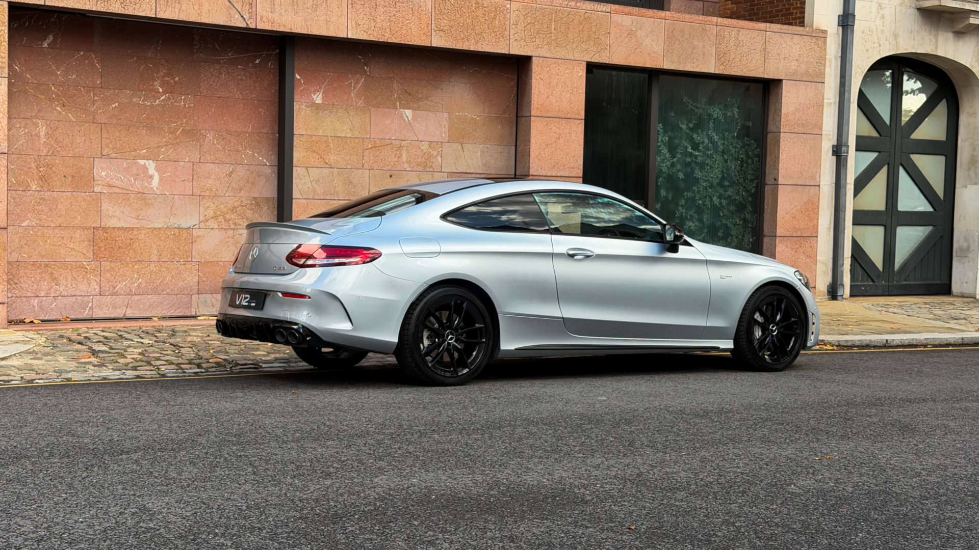 Mercedes-Benz C-CLASS — photo 29