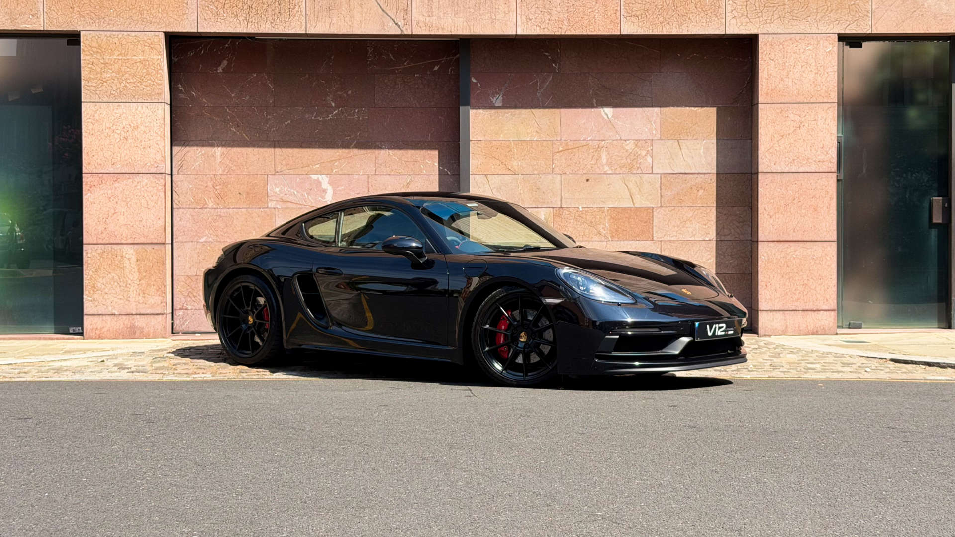 PORSCHE 718 Cayman GTS — photo 1