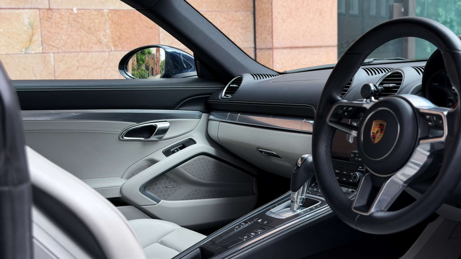 PORSCHE 718 — photo 21