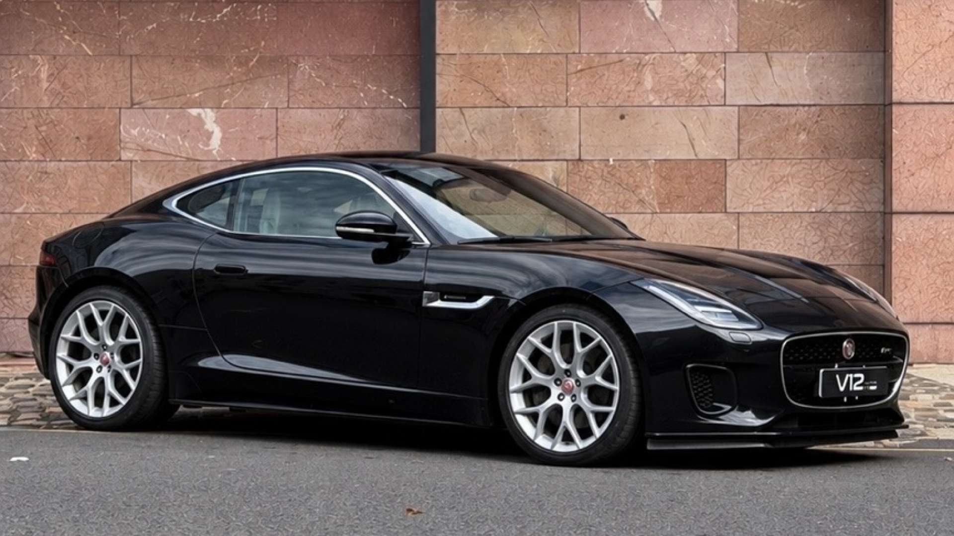 2019 Jaguar F-TYPE 3.0 Supercharged V6 R-dynamic 2dr Auto