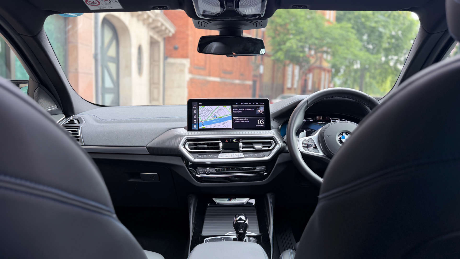 BMW X4 — photo 28
