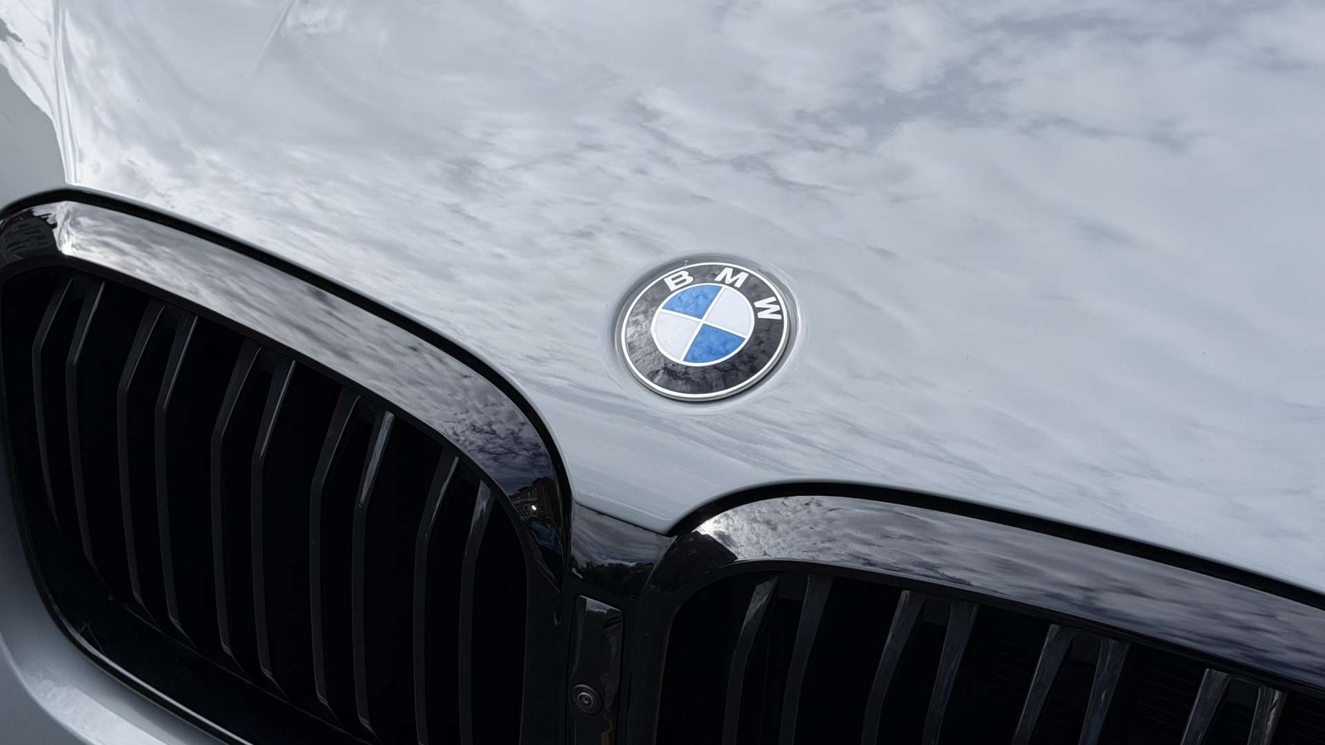 BMW X4 — photo 48