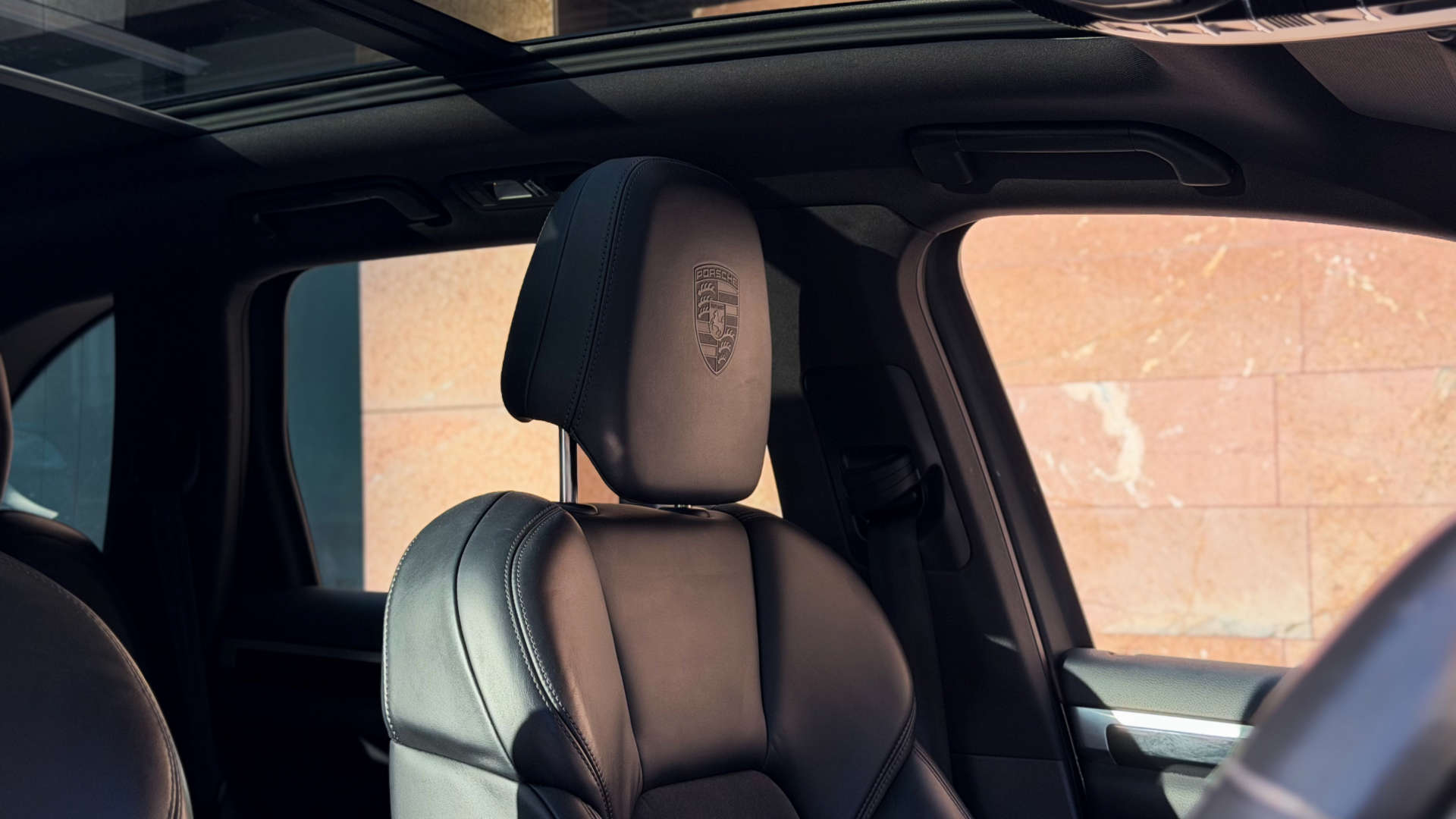 PORSCHE CAYENNE — photo 22