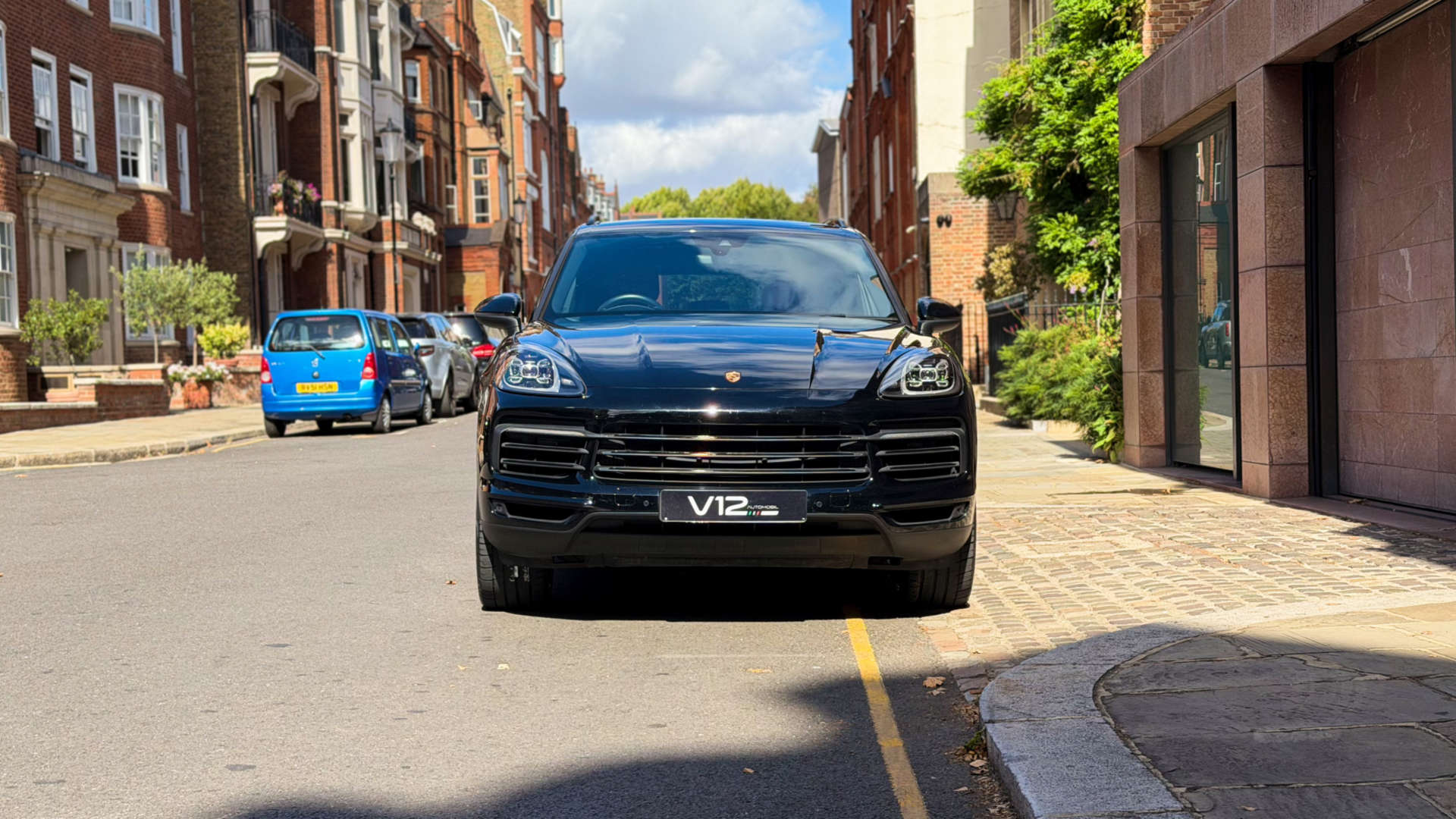PORSCHE CAYENNE — photo 4