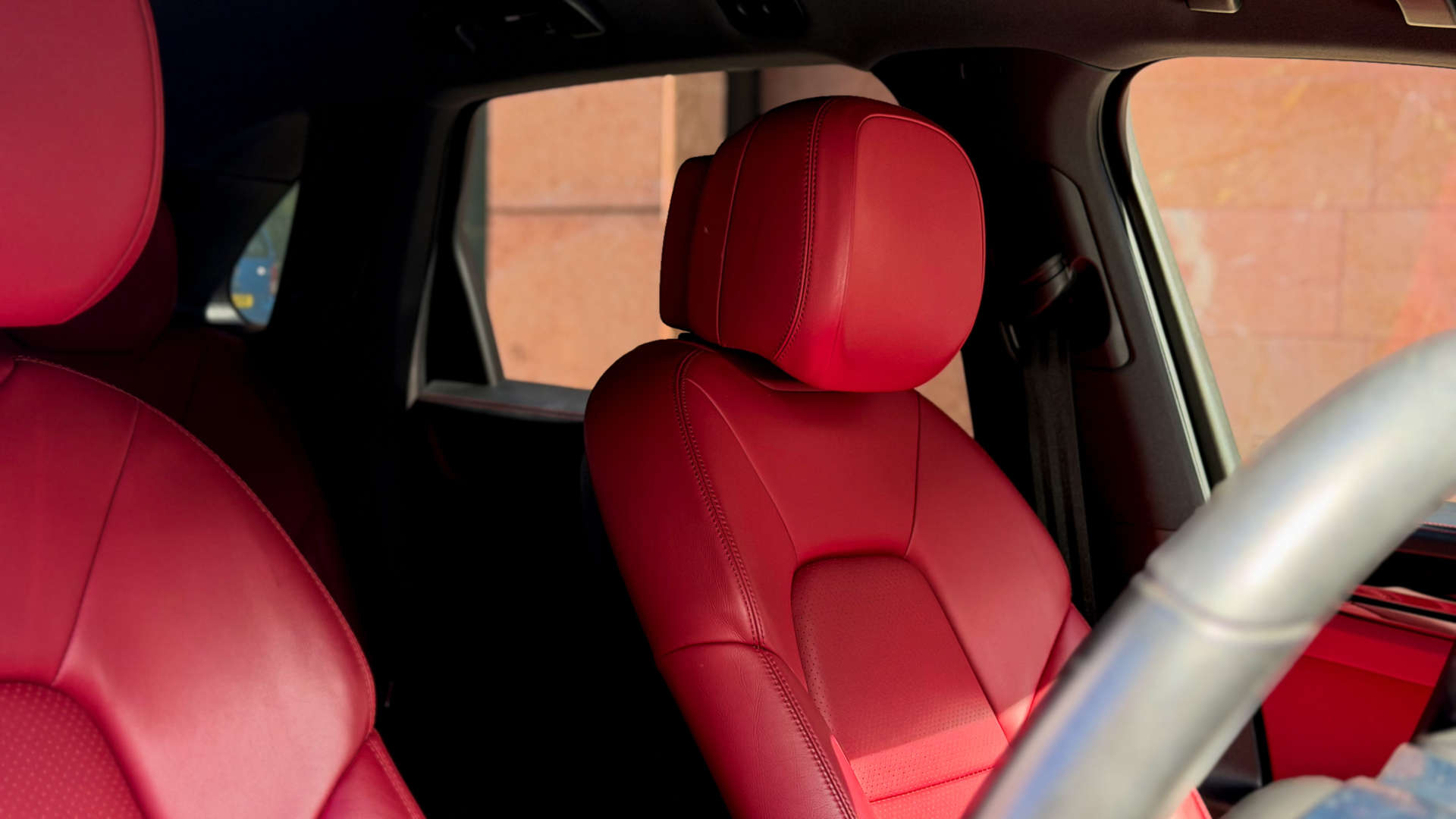 PORSCHE CAYENNE — photo 18