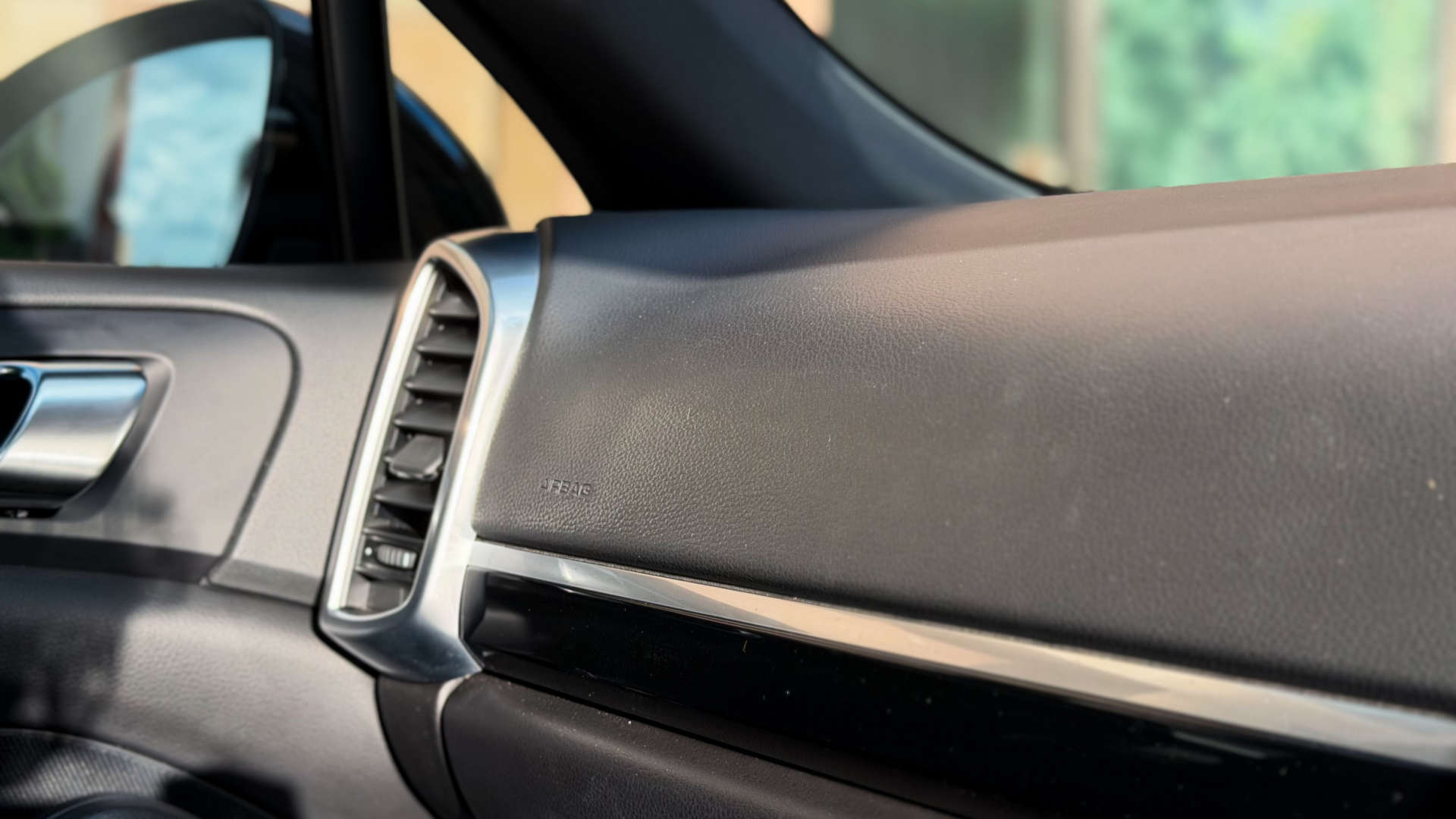 PORSCHE CAYENNE — photo 31