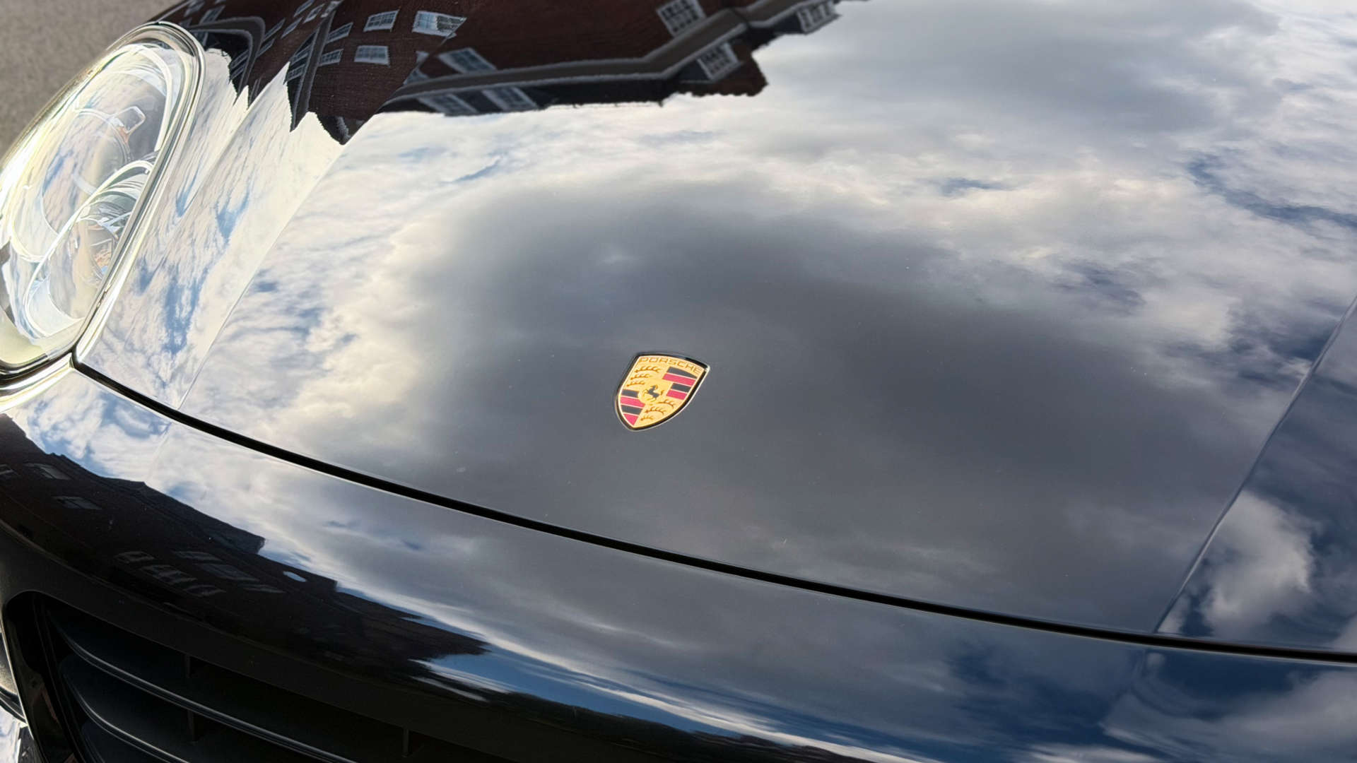 PORSCHE CAYENNE — photo 18