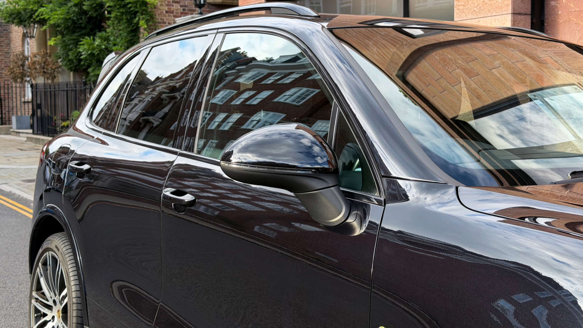 PORSCHE Cayenne Platinum Edition S E Hybrid Tiptronic — photo 9