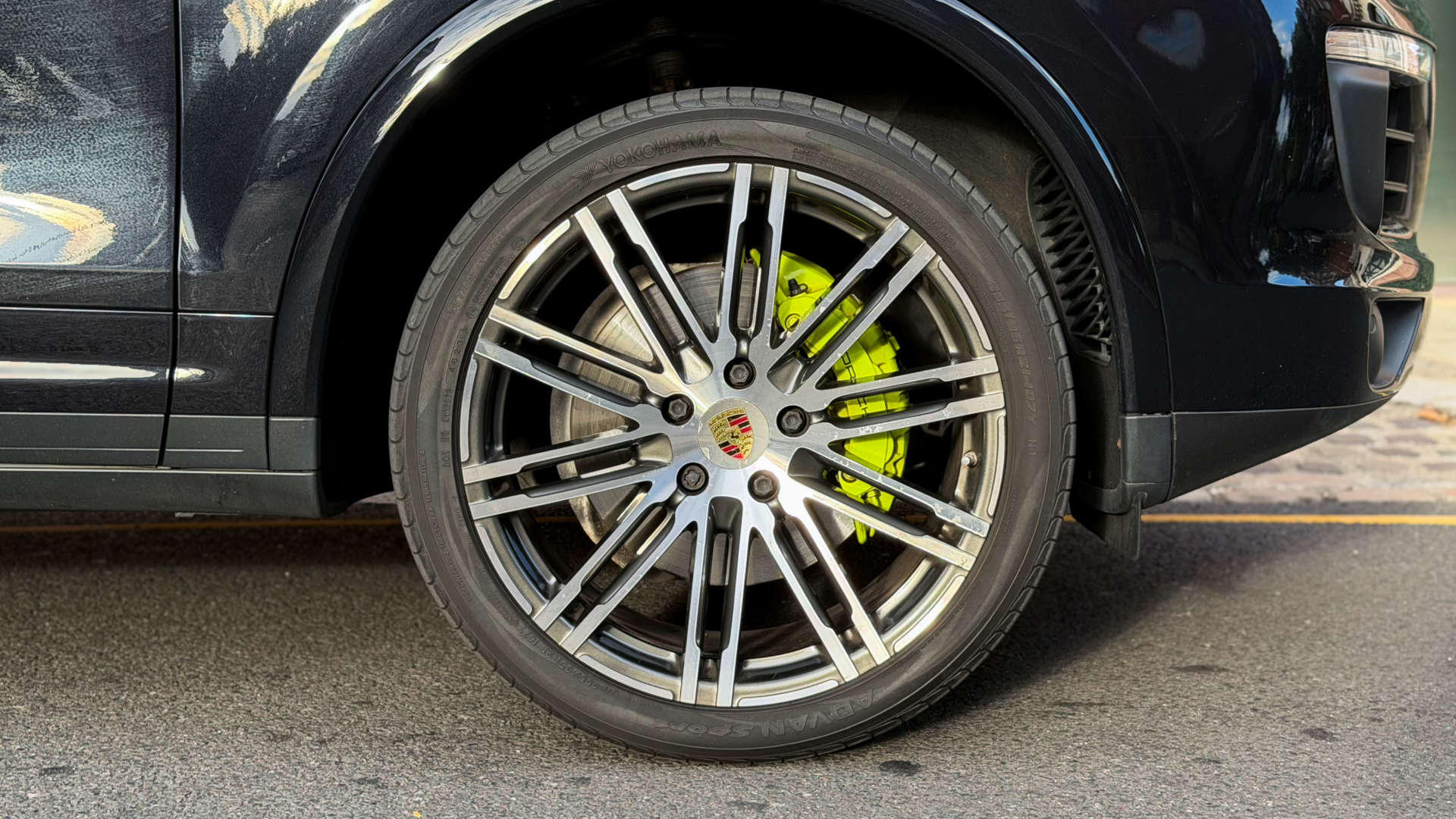 PORSCHE CAYENNE — photo 15