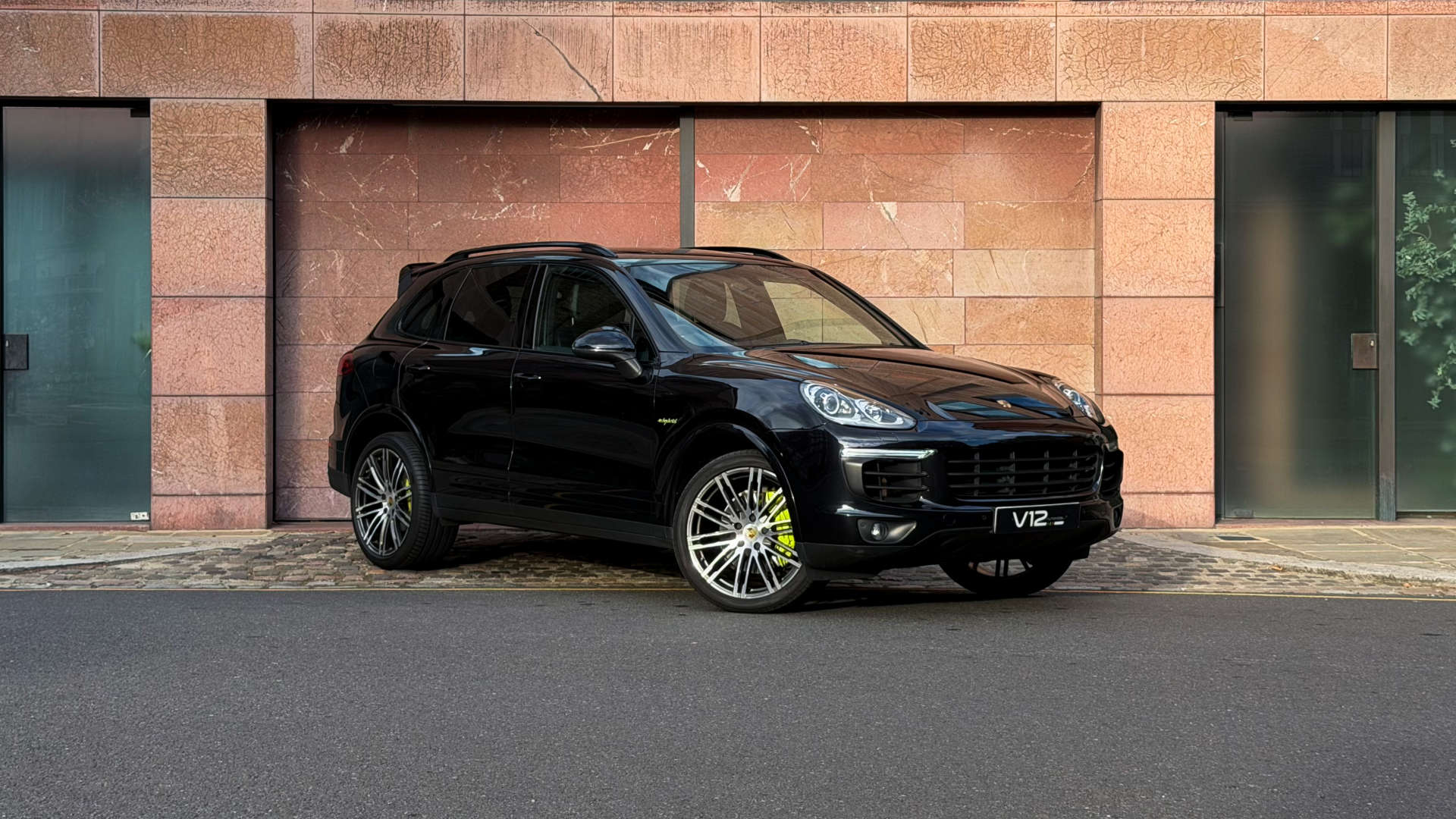 PORSCHE Cayenne Platinum Edition S E Hybrid Tiptronic — photo 1
