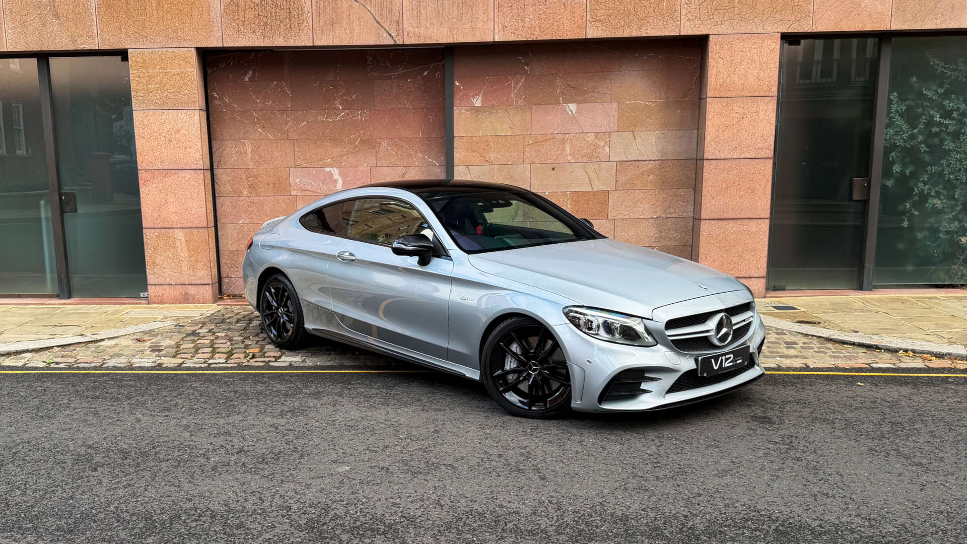 Mercedes-Benz C-CLASS AMG C 43 Night Edition Premium+ 4Matic — photo 1