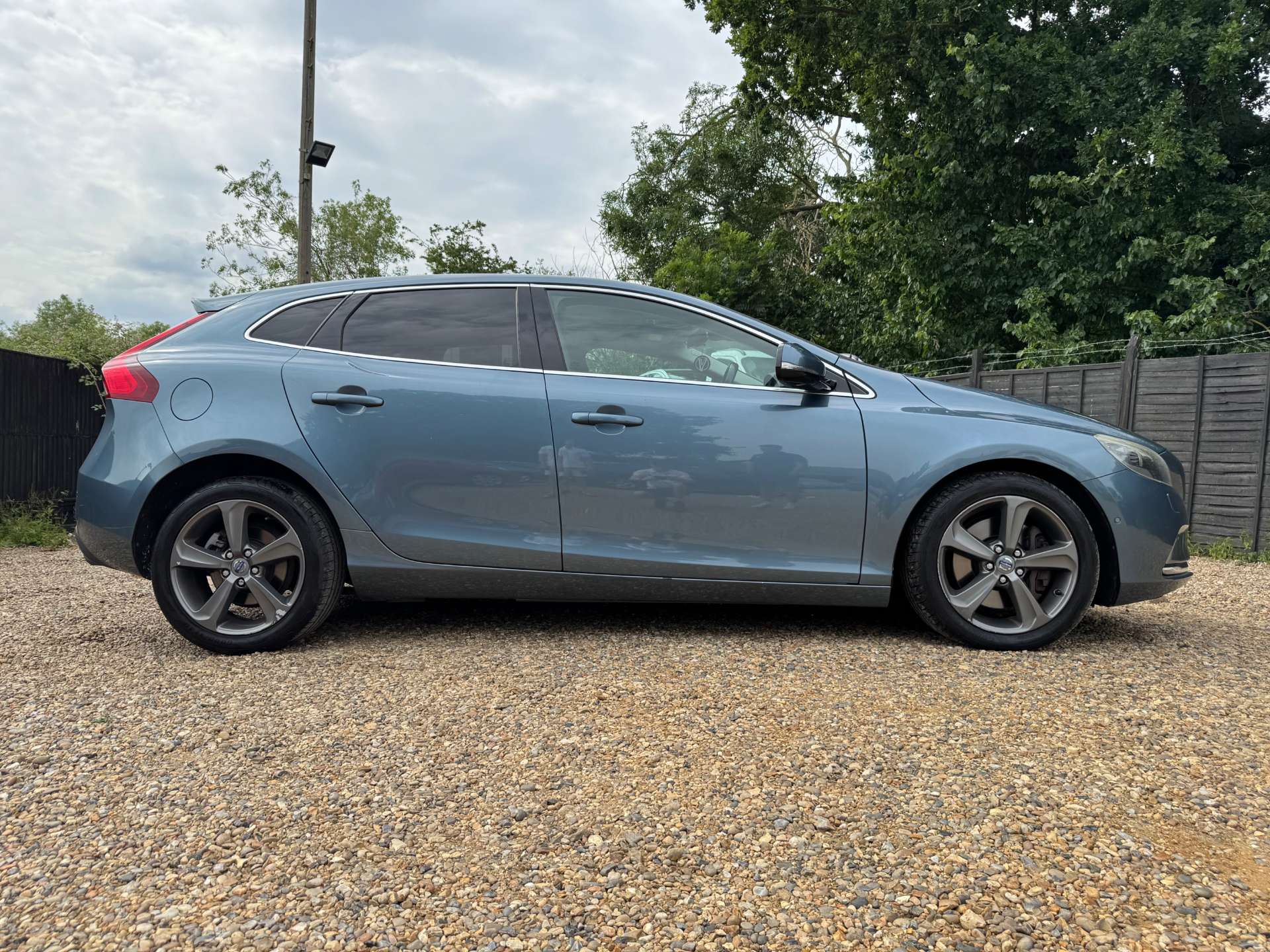VOLVO V40 2.0 V40 SE Luxury Nav D4 Auto 5dr #7