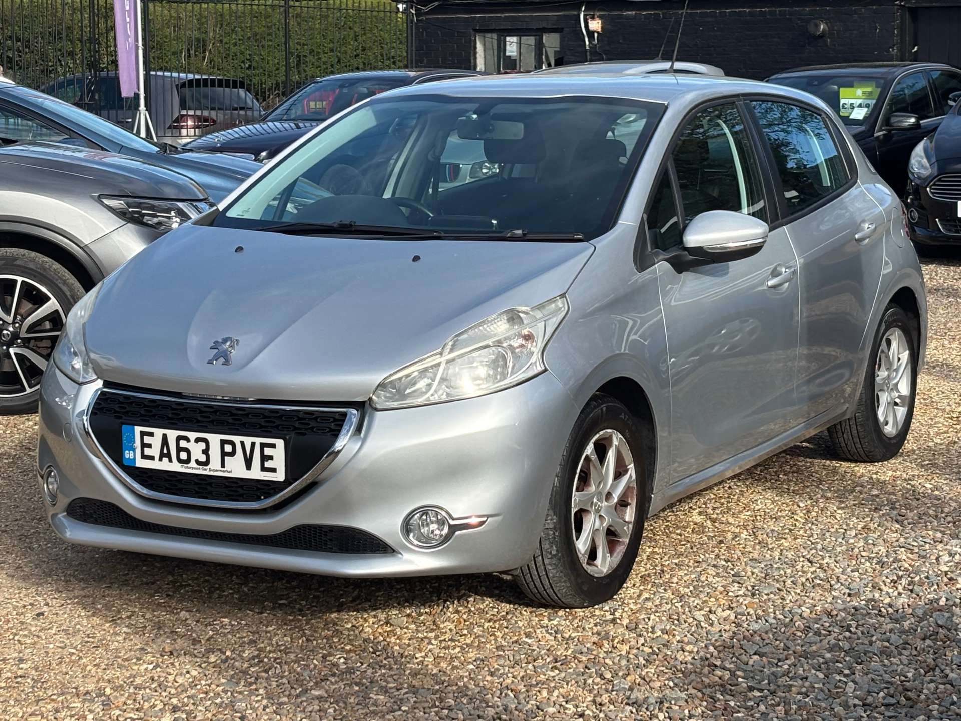 PEUGEOT 208 1.4 208 Active HDi 5dr #2
