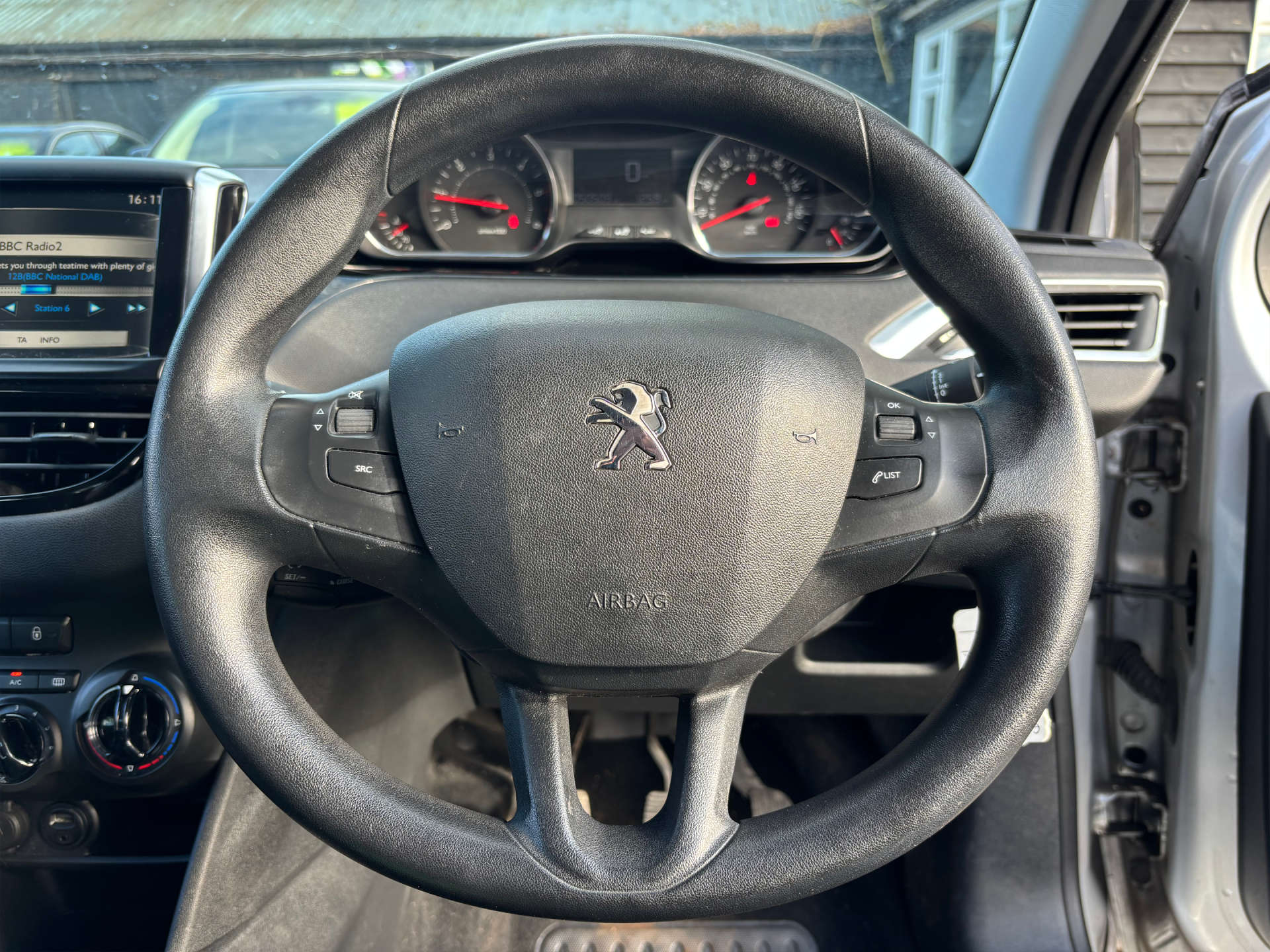 PEUGEOT 208 1.4 208 Active HDi 5dr #16