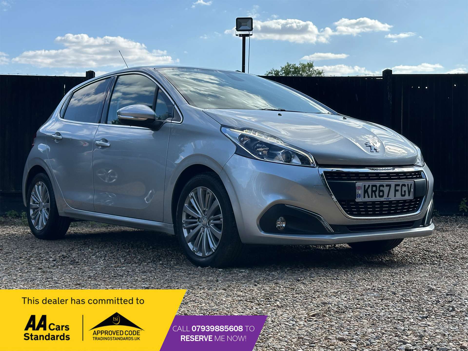 PEUGEOT 208 1.2 208 Allure 5dr