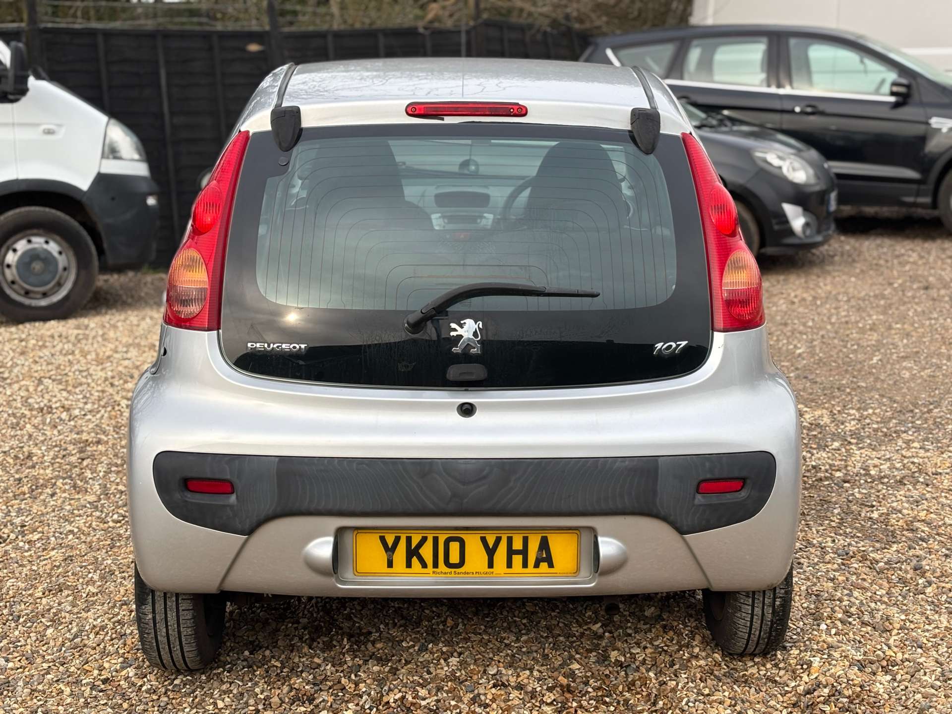 PEUGEOT 107 1.0 107 Urban 5dr #5