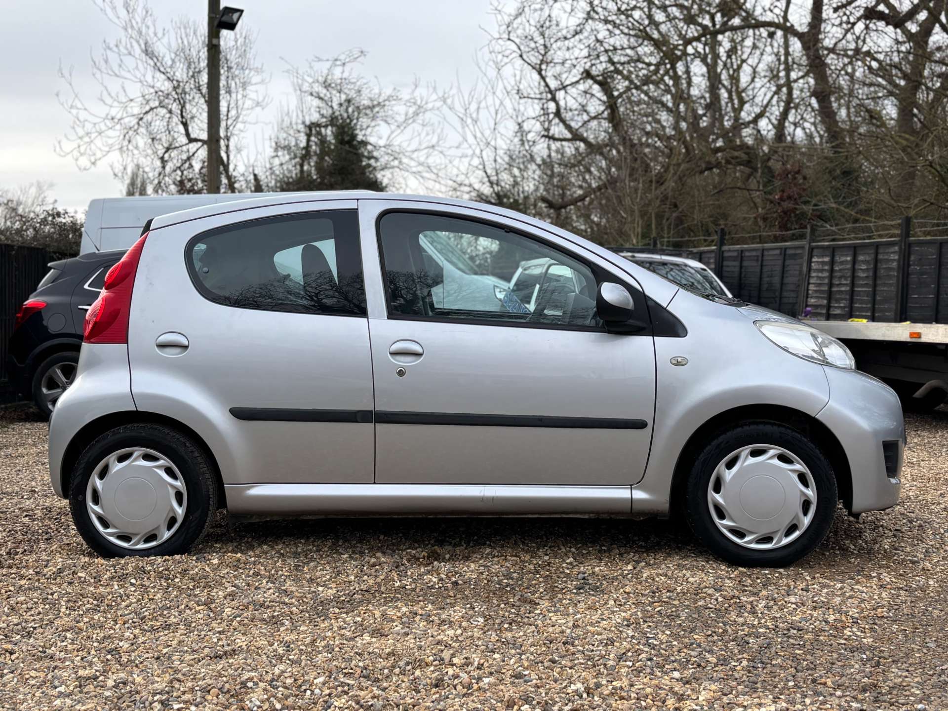 PEUGEOT 107 1.0 107 Urban 5dr #7