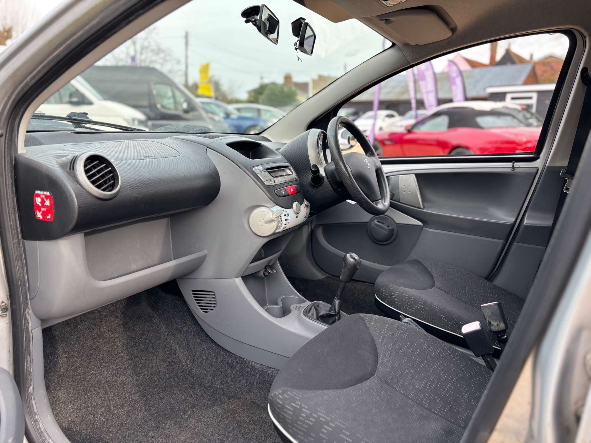 PEUGEOT 107 1.0 107 Urban 5dr #14