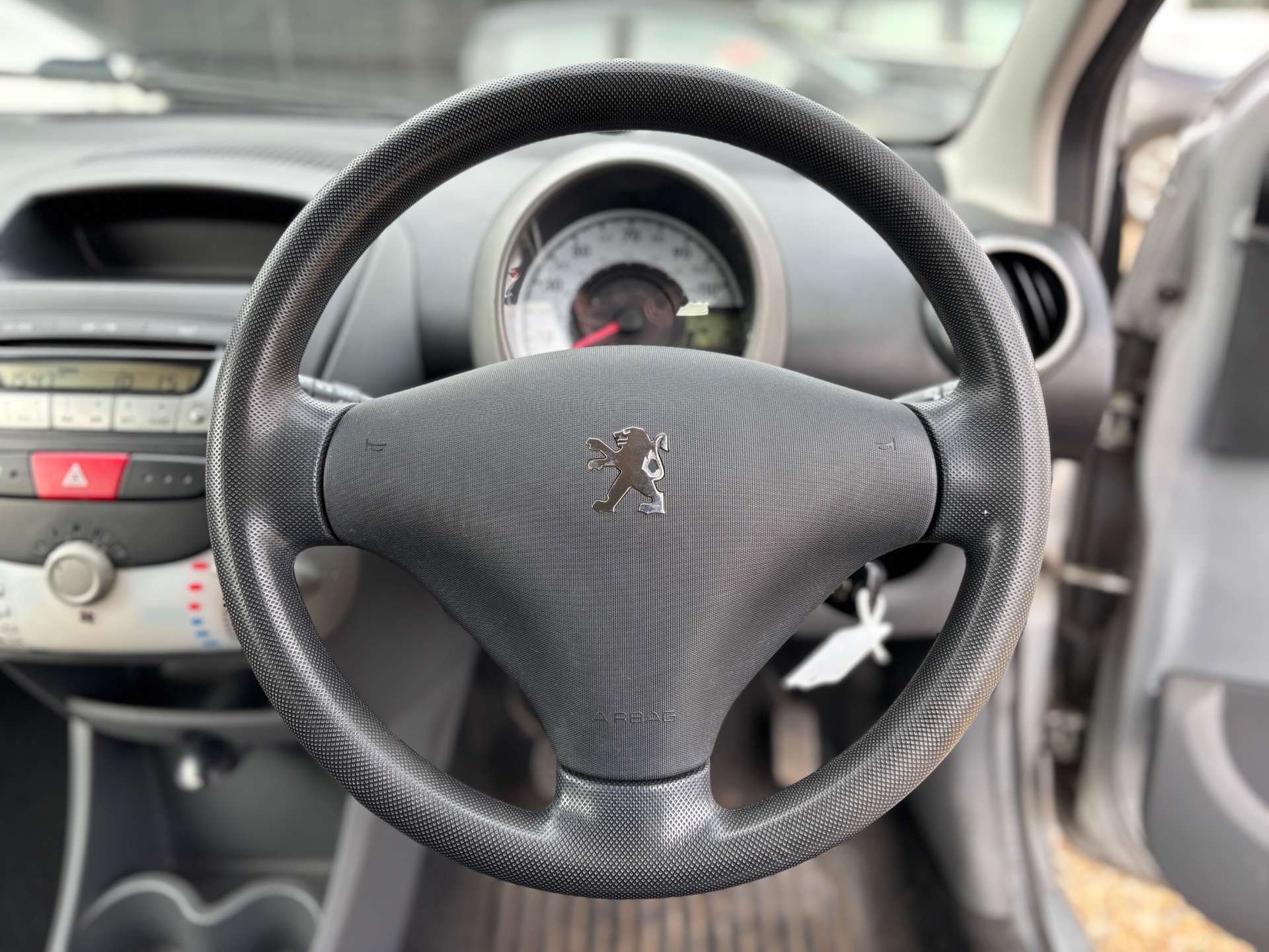 PEUGEOT 107 1.0 107 Urban 5dr #16