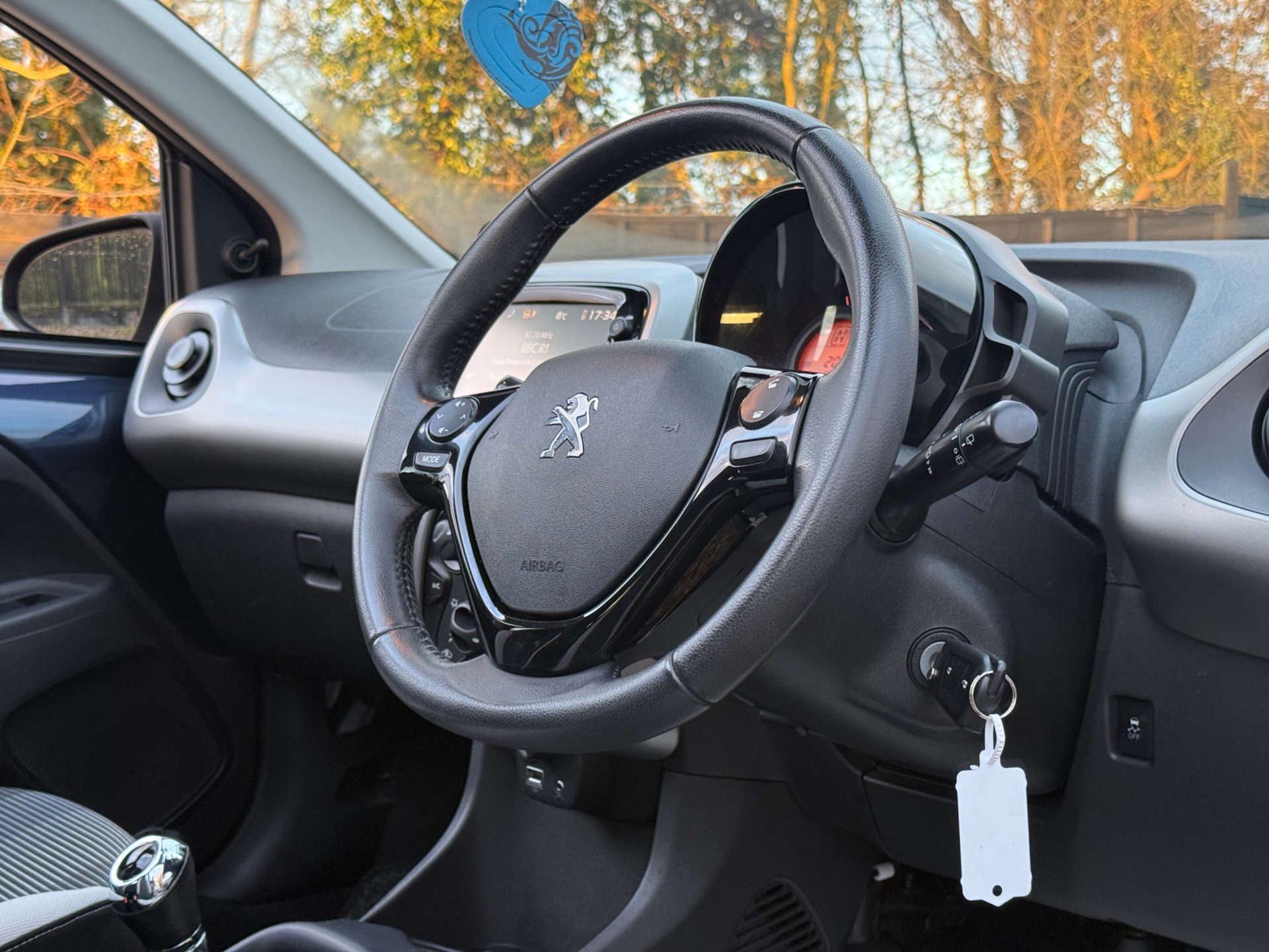 PEUGEOT 108 1.0 108 Active Top Semi-Auto 5dr #9