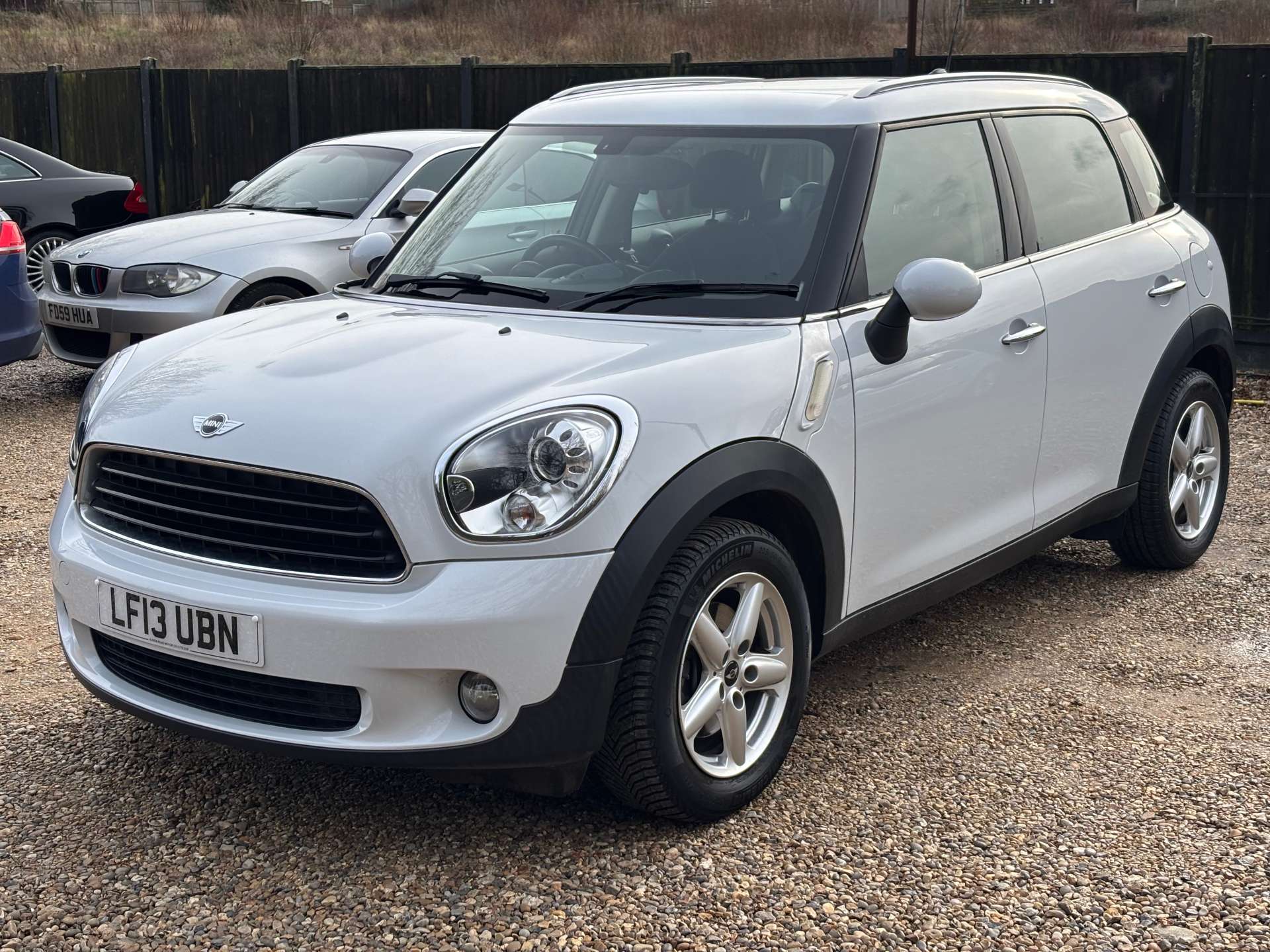 MINI COUNTRYMAN 1.6 Countryman One Auto 5dr #2