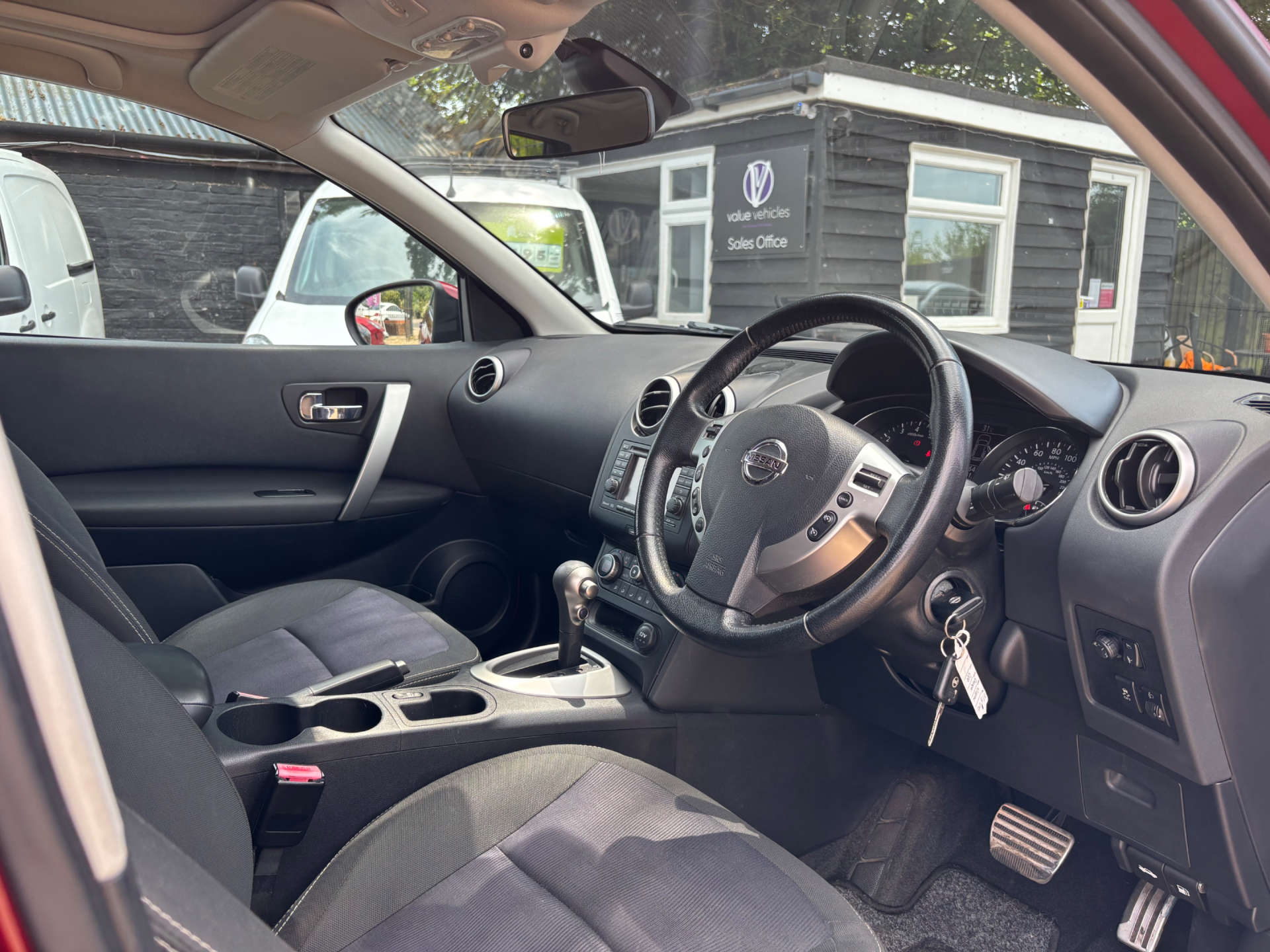 NISSAN QASHQAI 1.6 Qashqai N-Tec+ CVT 5dr #8
