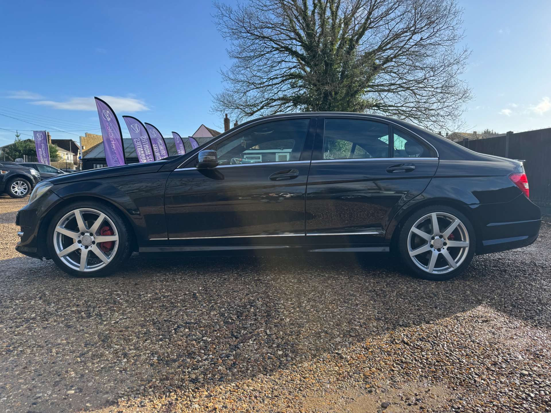 MERCEDES-BENZ C-CLASS 2.1 C220 AMG Sport Edition Premium+ CDi Auto 4dr #3