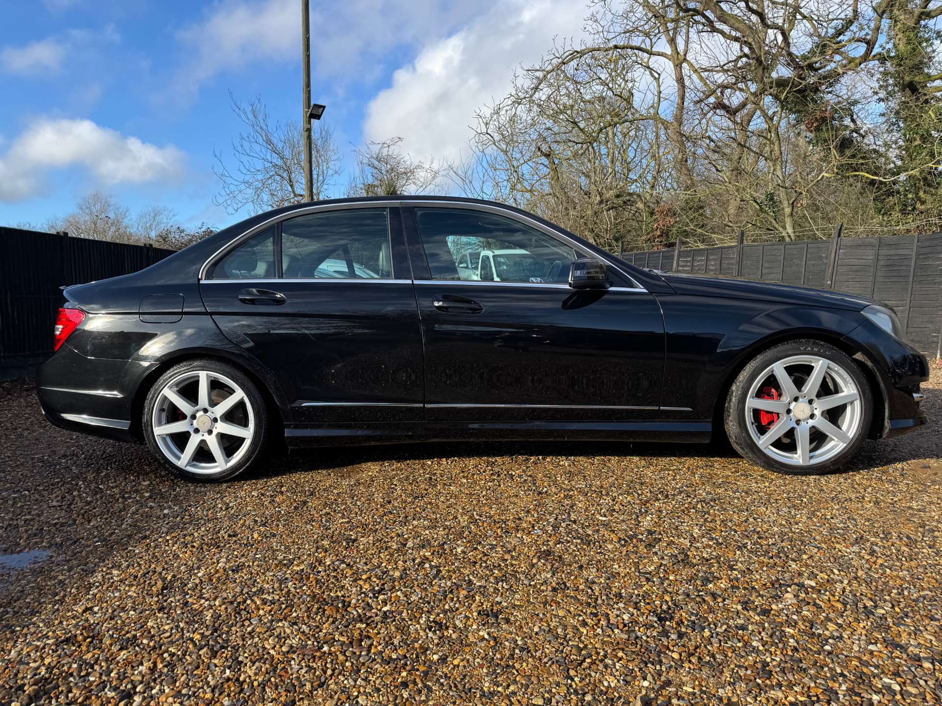 MERCEDES-BENZ C-CLASS 2.1 C220 AMG Sport Edition Premium+ CDi Auto 4dr #8